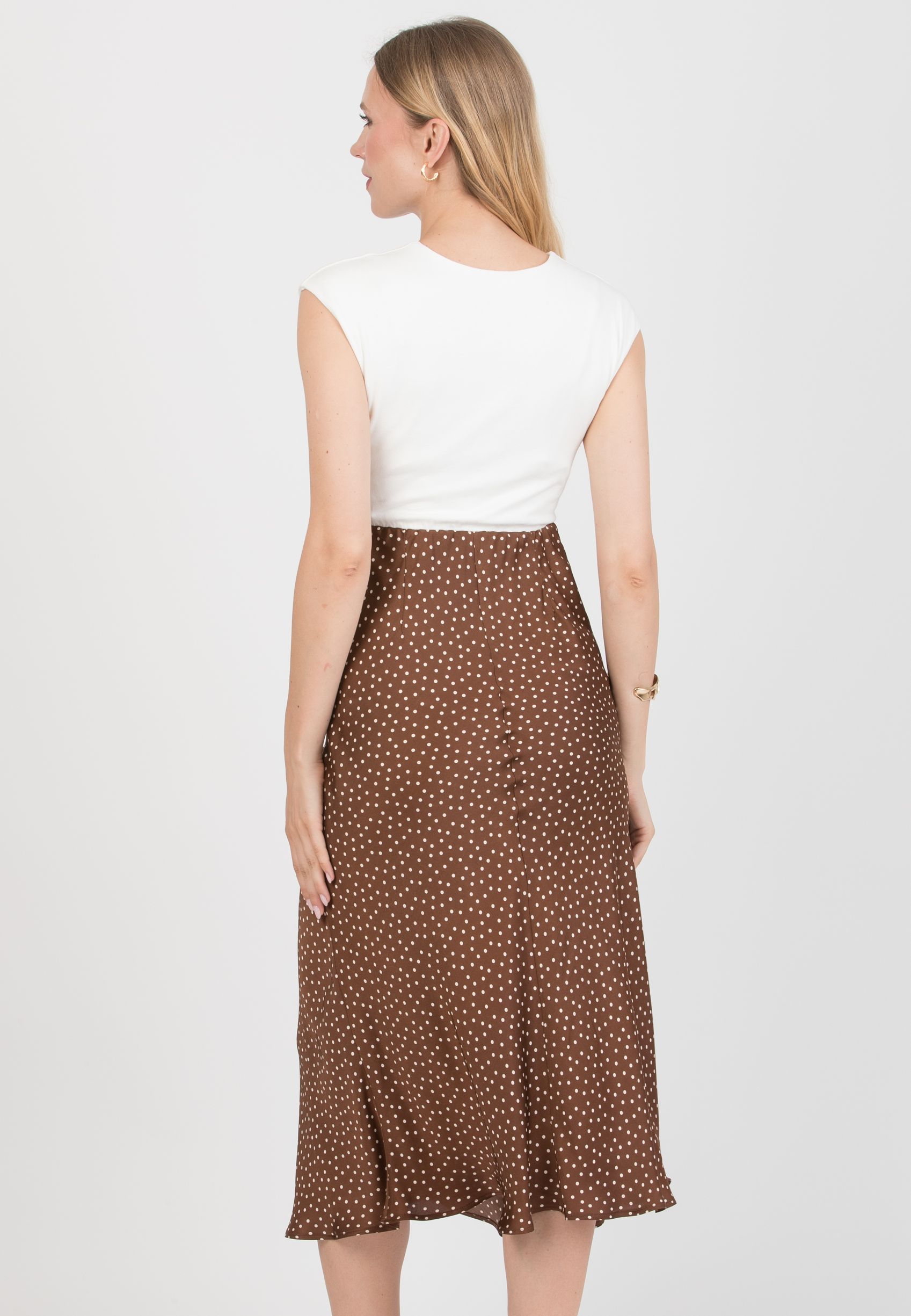 DILETTA P – Maternity & Nursing Dress with Crossover Bodice and Polka-Dot Satin Skirt (Marrone)