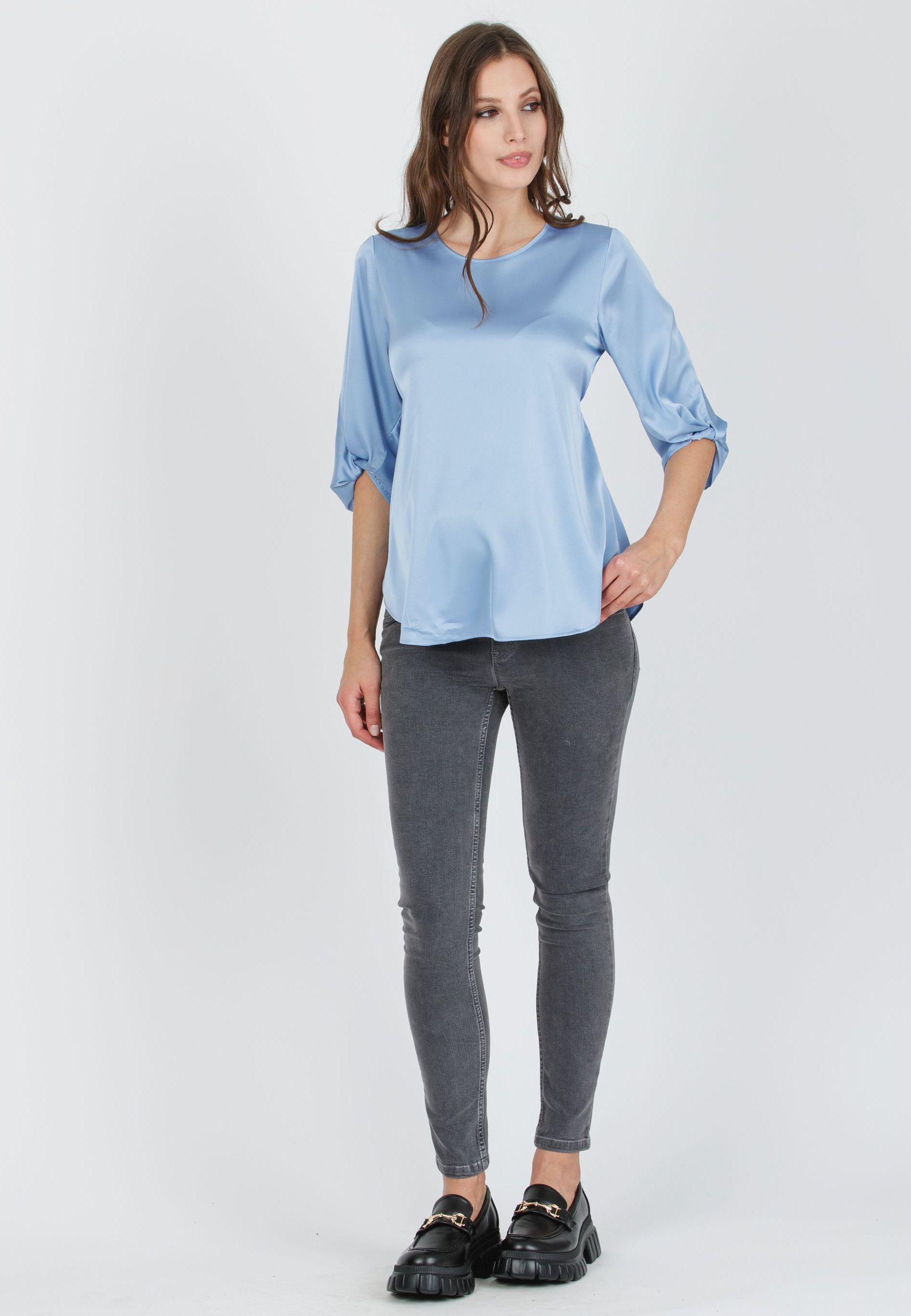 SYDNEY - Blusa Premaman in Raso con Nodo sul Fondo della Manica (Azzurro)
