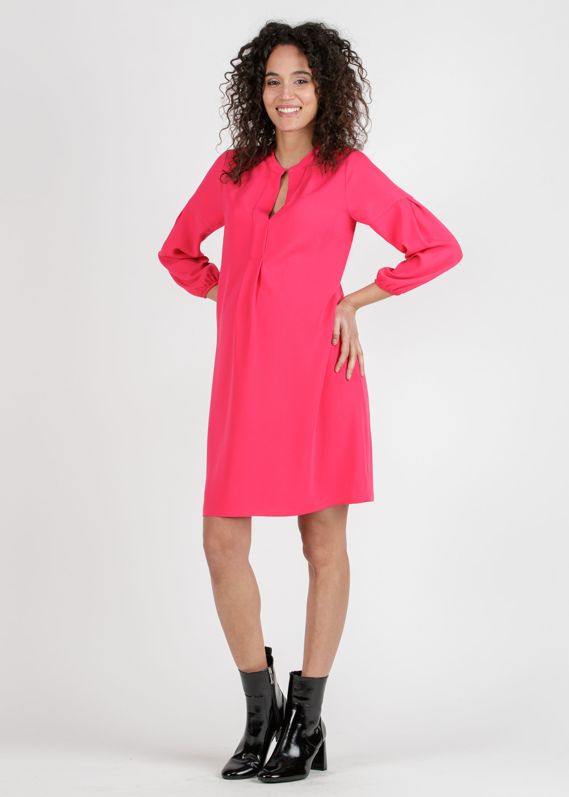LISA - Maternity Dress with Central Pleat (Fuchsia, XS)