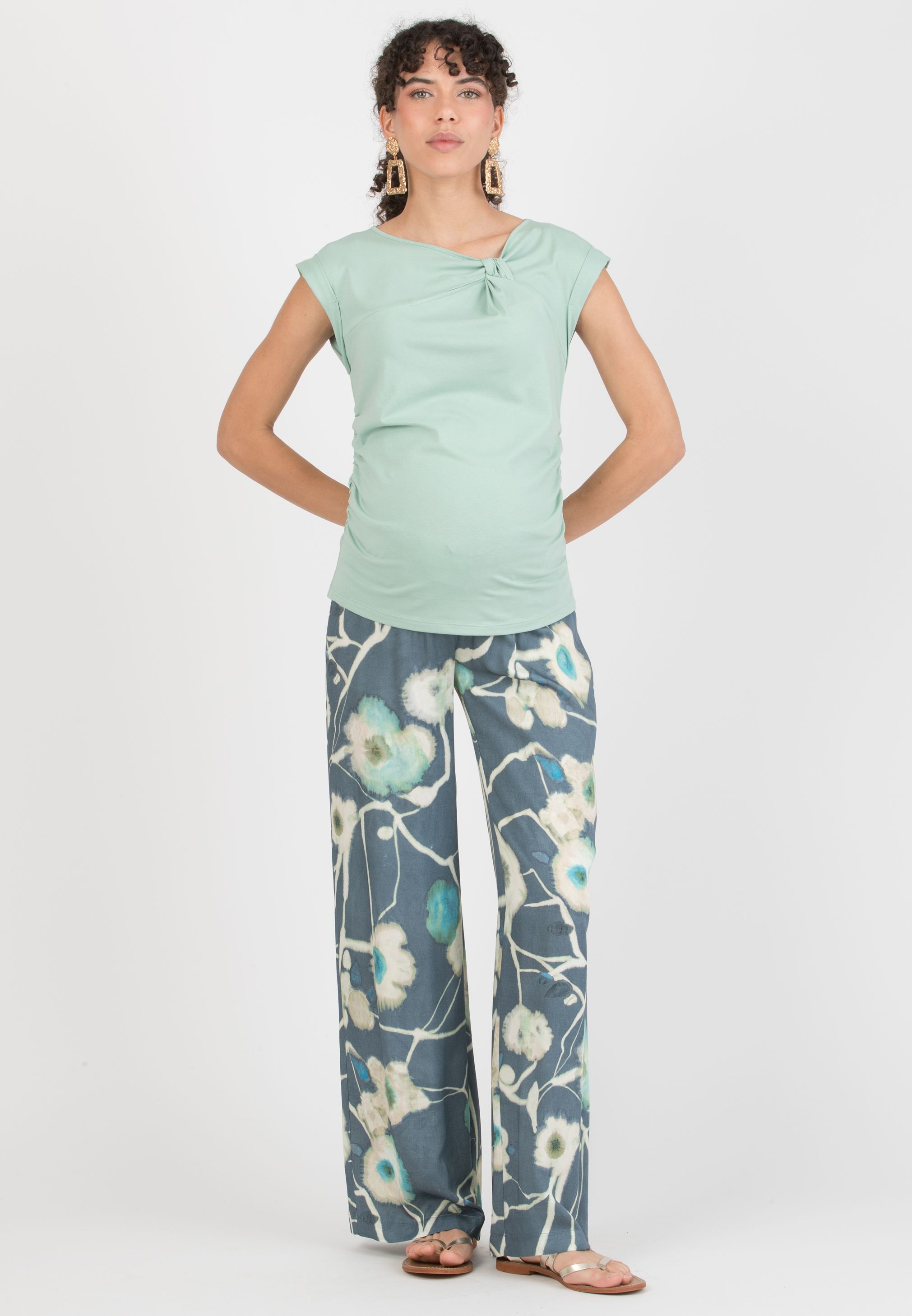 PARIS - Maternity Cotton Top with Knot Detail and Side Ruching (Verde Salvia)