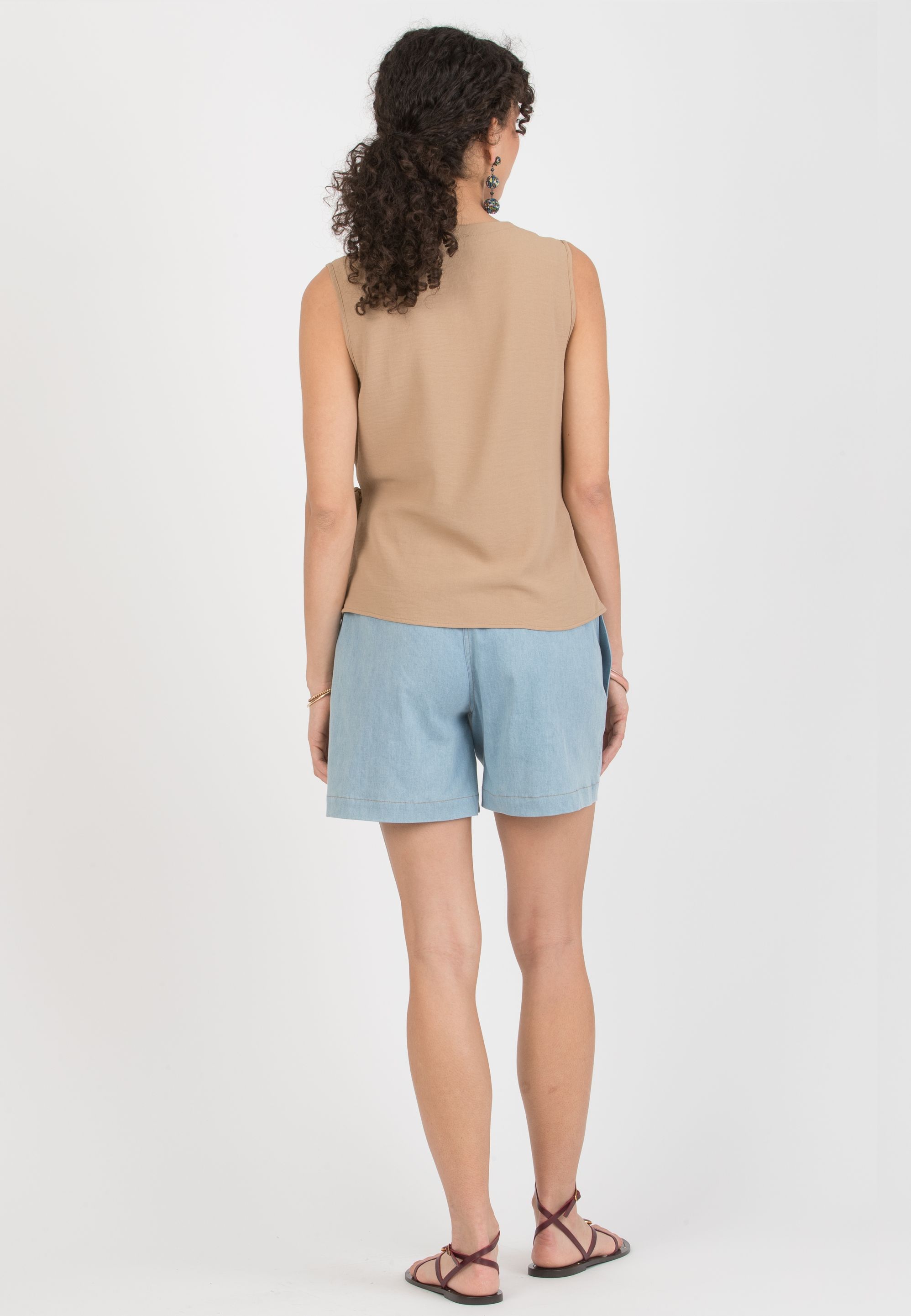 MADDOX - Cross-Over Maternity Gilet (Cammello)