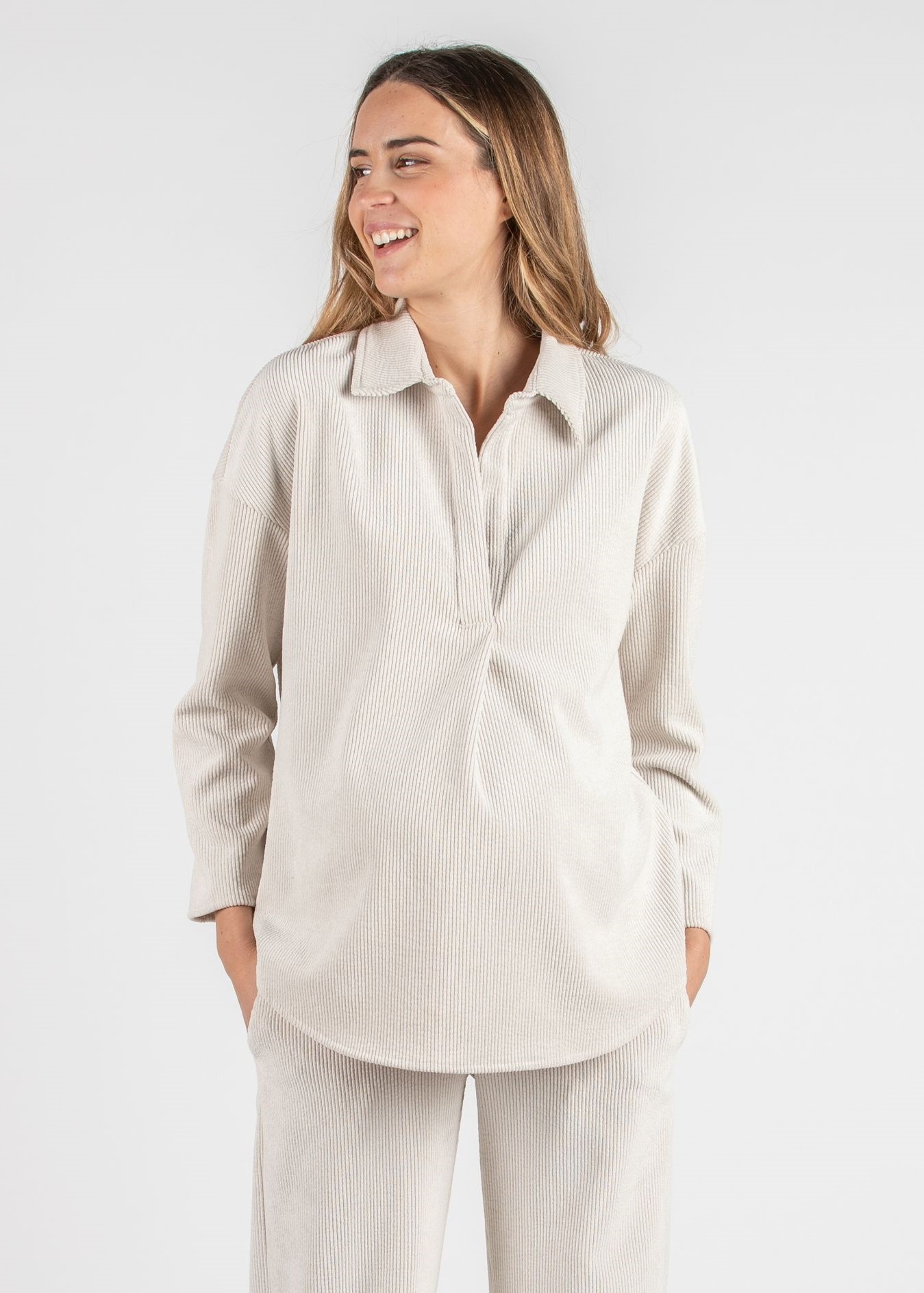 OLIVIA V - Camicia Over Premaman in Velluto a Coste Larghe (Naturale, XS)