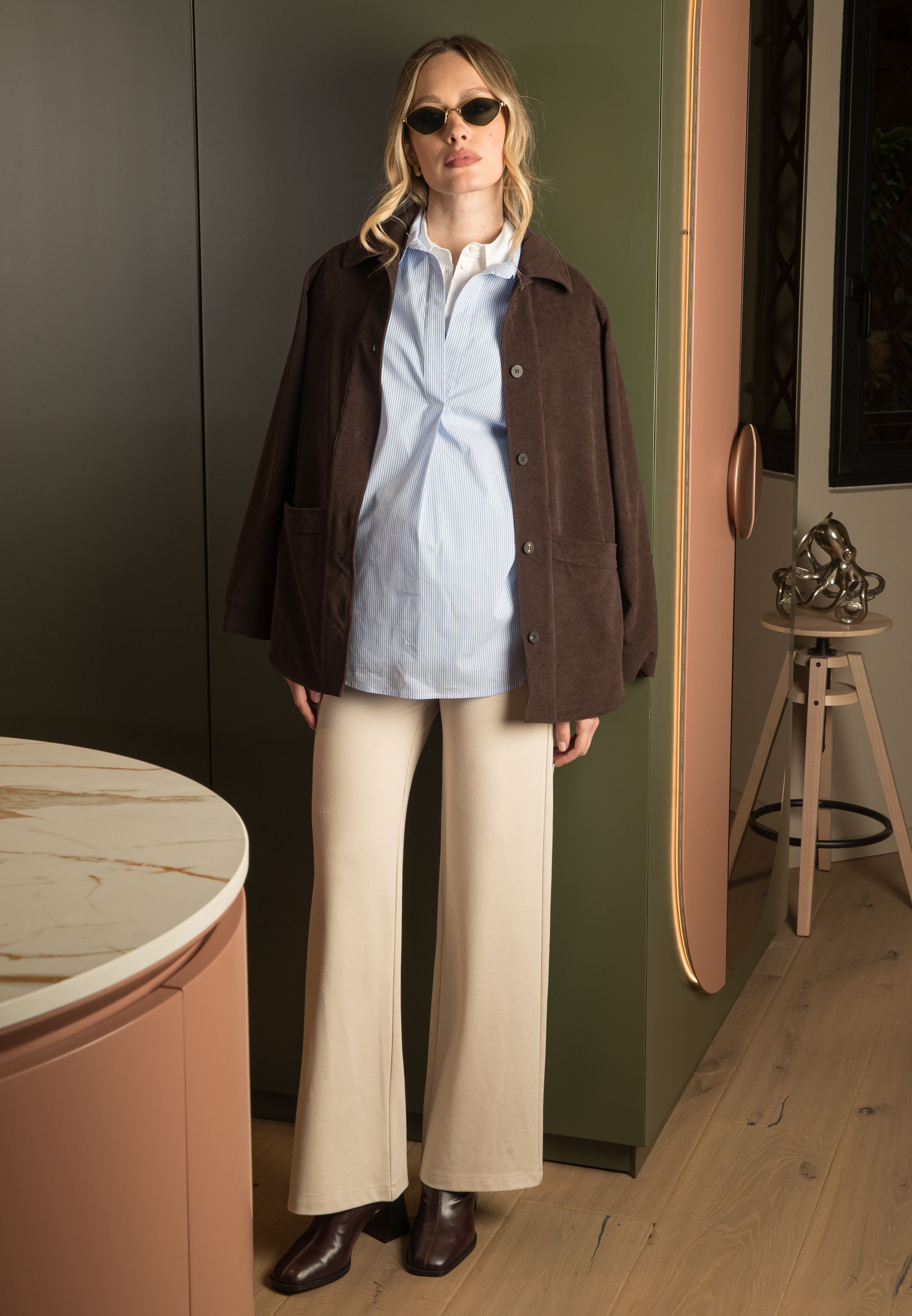 ELETTRA – Maternity Jacket in Velvet (Marrone)