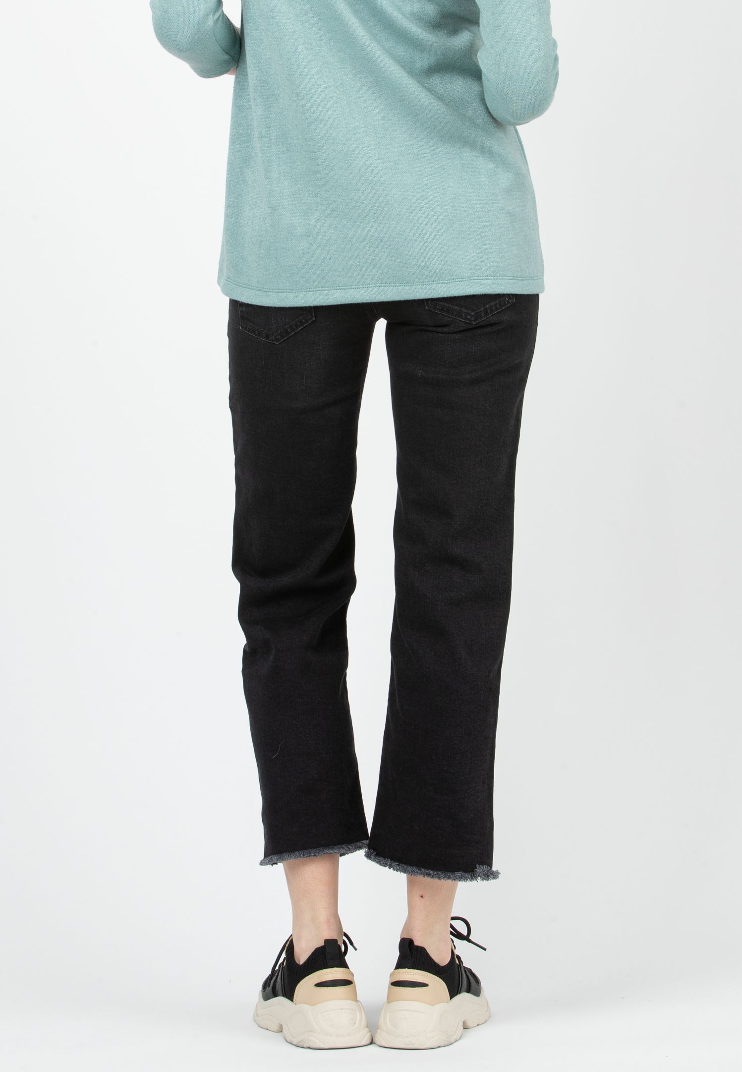 GIADA BLACK - Cropped Straight Maternity Jeans with Fringed Hem (Nero)