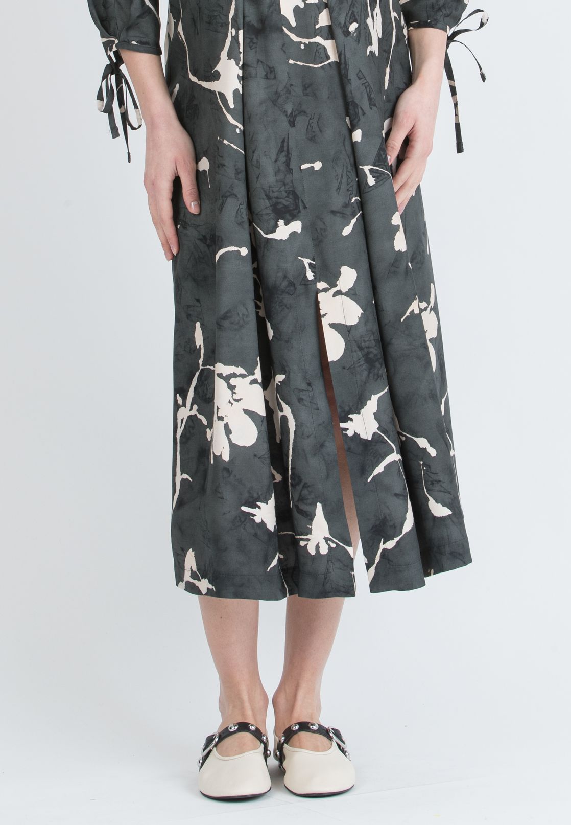 VIOLA – Maternity Kimono Dress in Viscose with Ties (Nero)