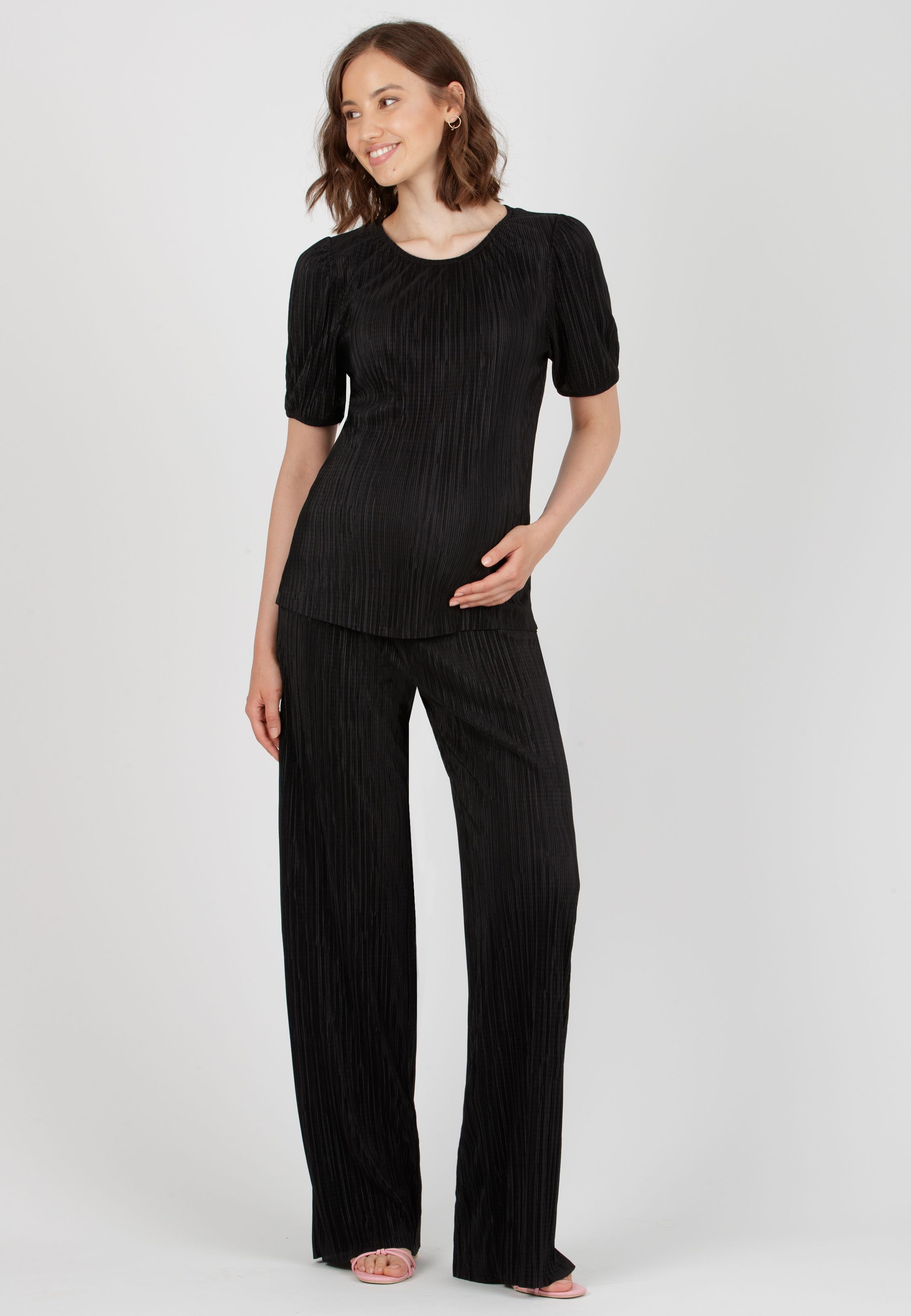 AURA P - Maternity Palazzo Trousers in Pleated Fabric (Black, XS)