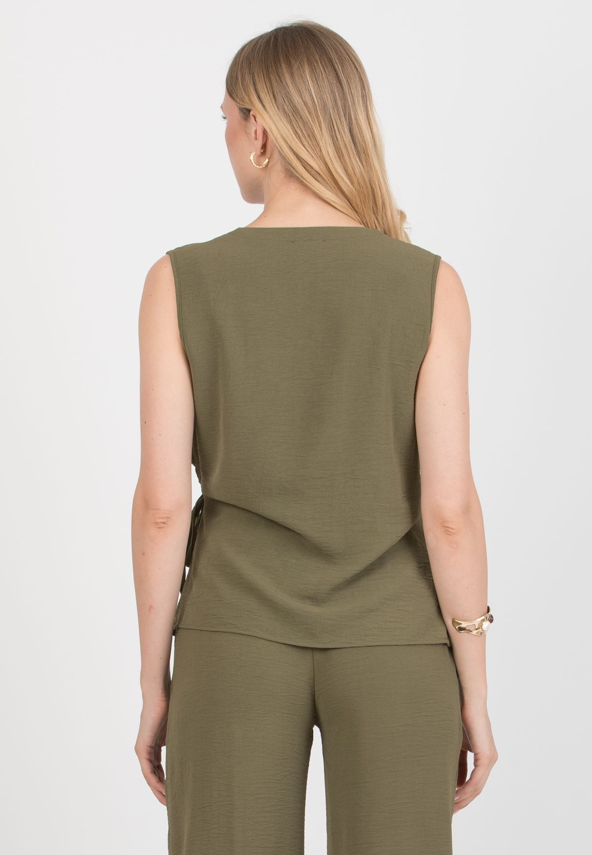 MADDOX - Cross-Over Maternity Gilet (Verde Militare)