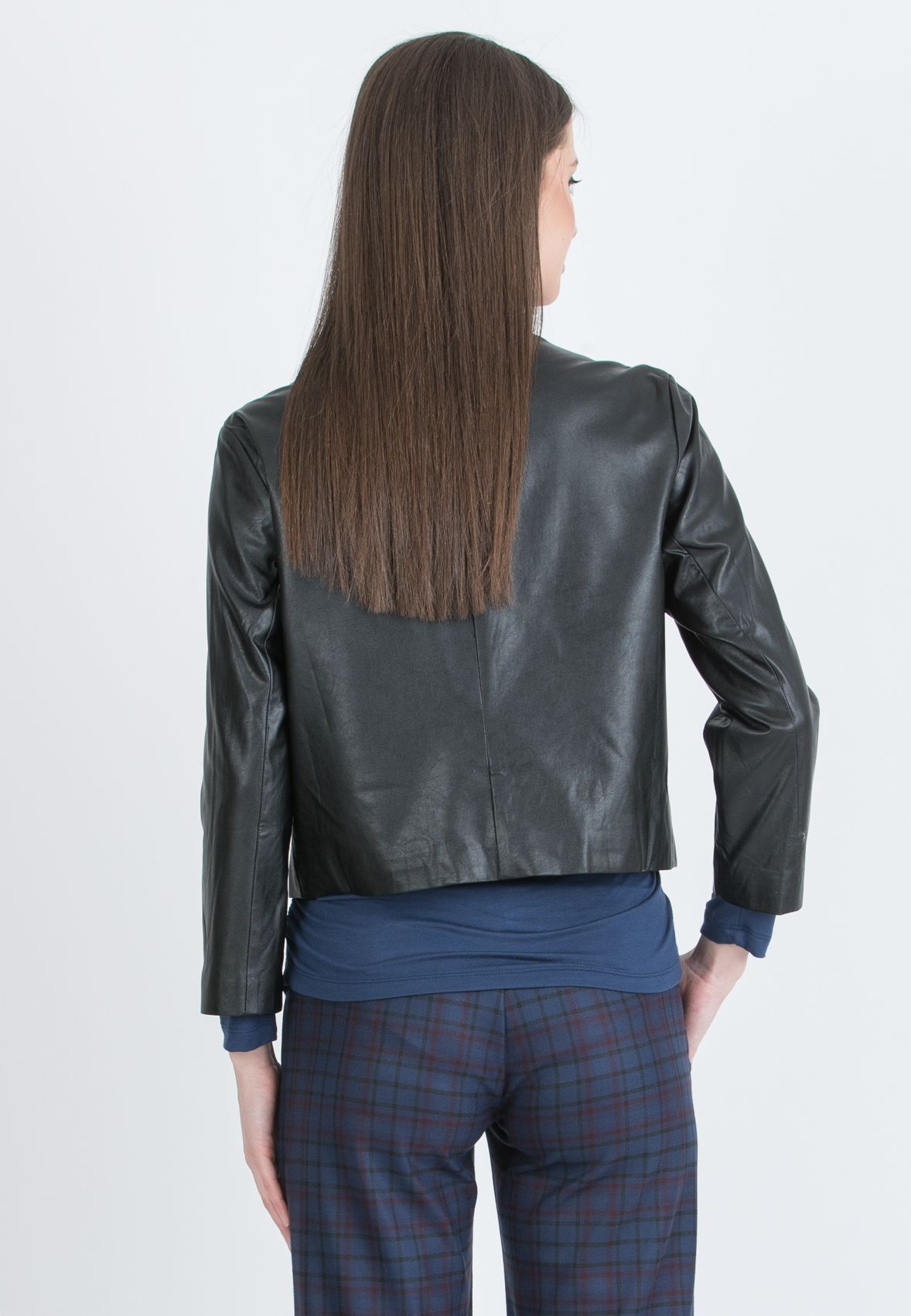 SADIE - Short Jacket in Faux Leather (Nero)