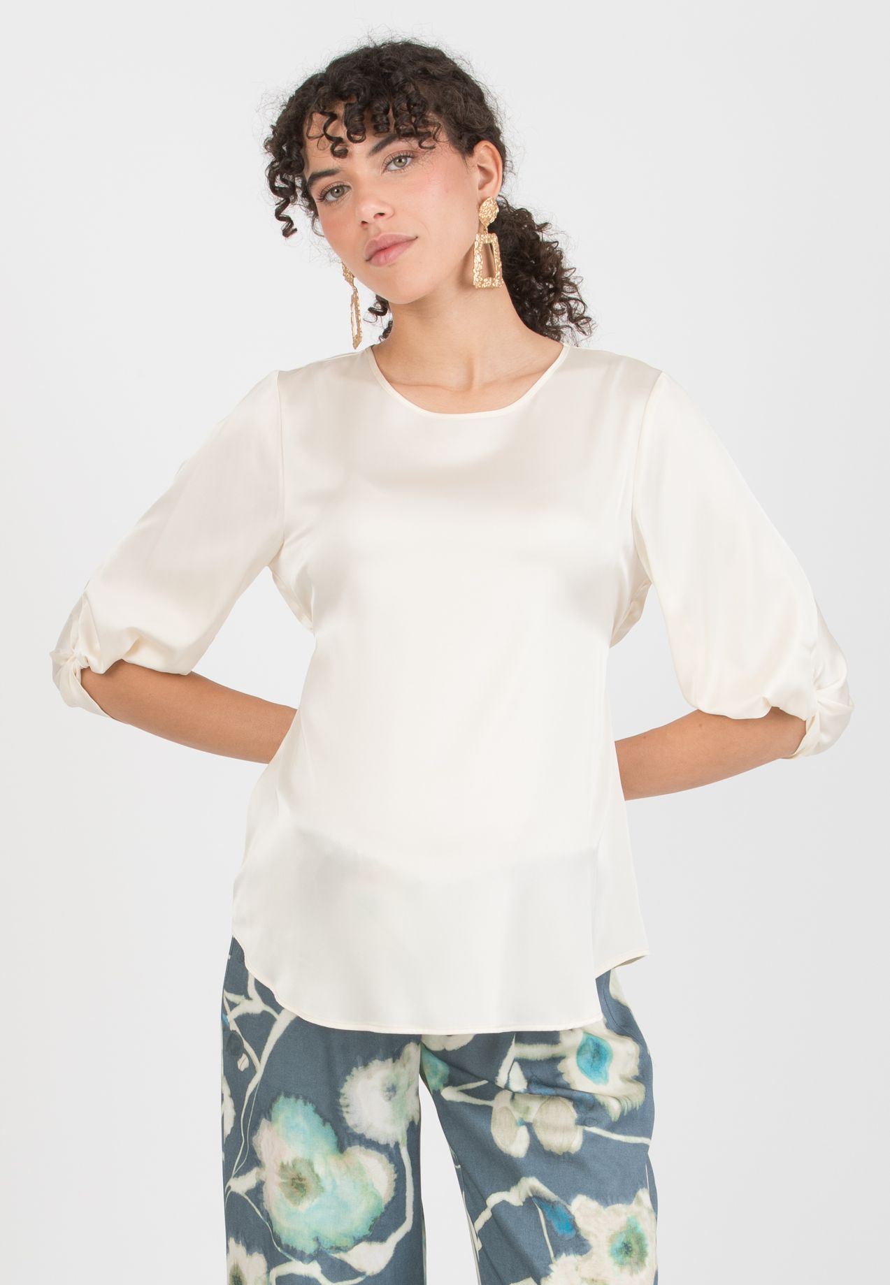 SYDNEY - Maternity Satin Blouse with Knot on Sleeve Bottom (Naturale)