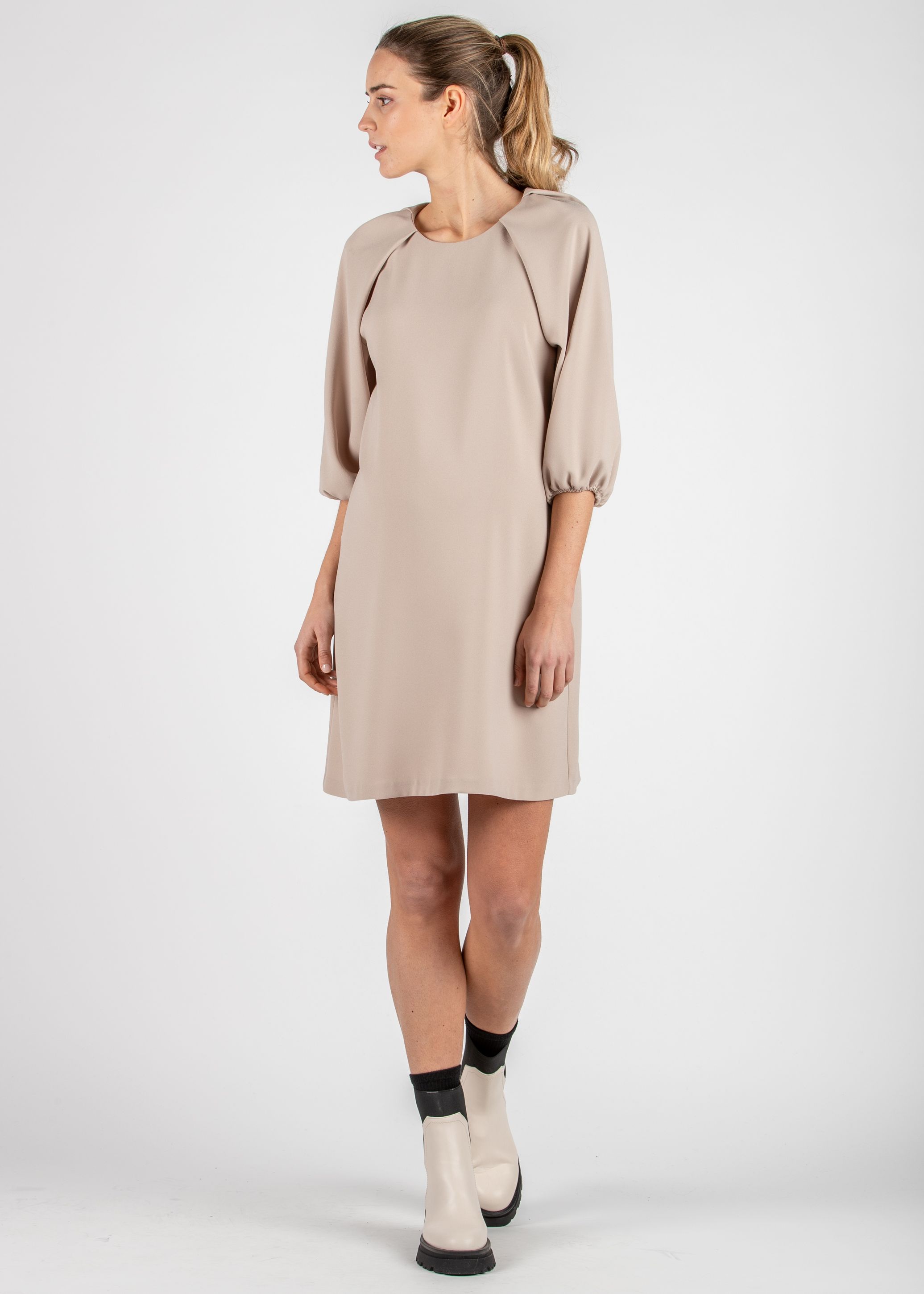 Abito Premaman in Crêpe Cadì con Manica Raglan a Palloncino (Ecru', XS)