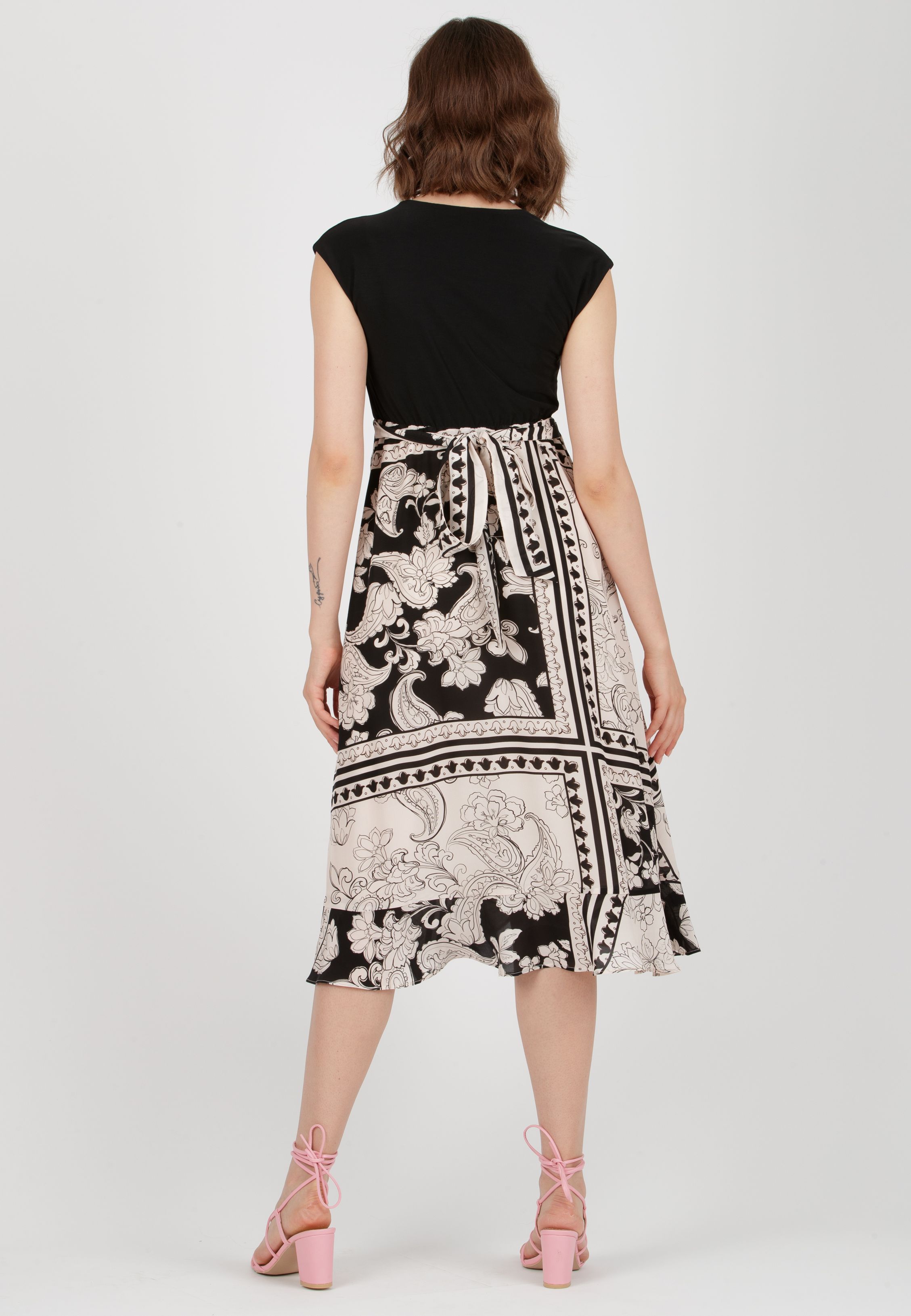 MARTA - Maternity Dress with Printed Skirt (Black, XS)