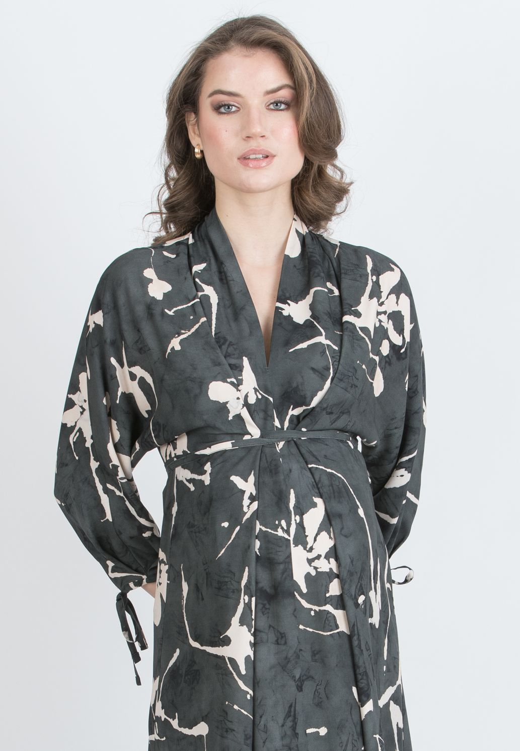 VIOLA – Maternity Kimono Dress in Viscose with Ties (Nero)