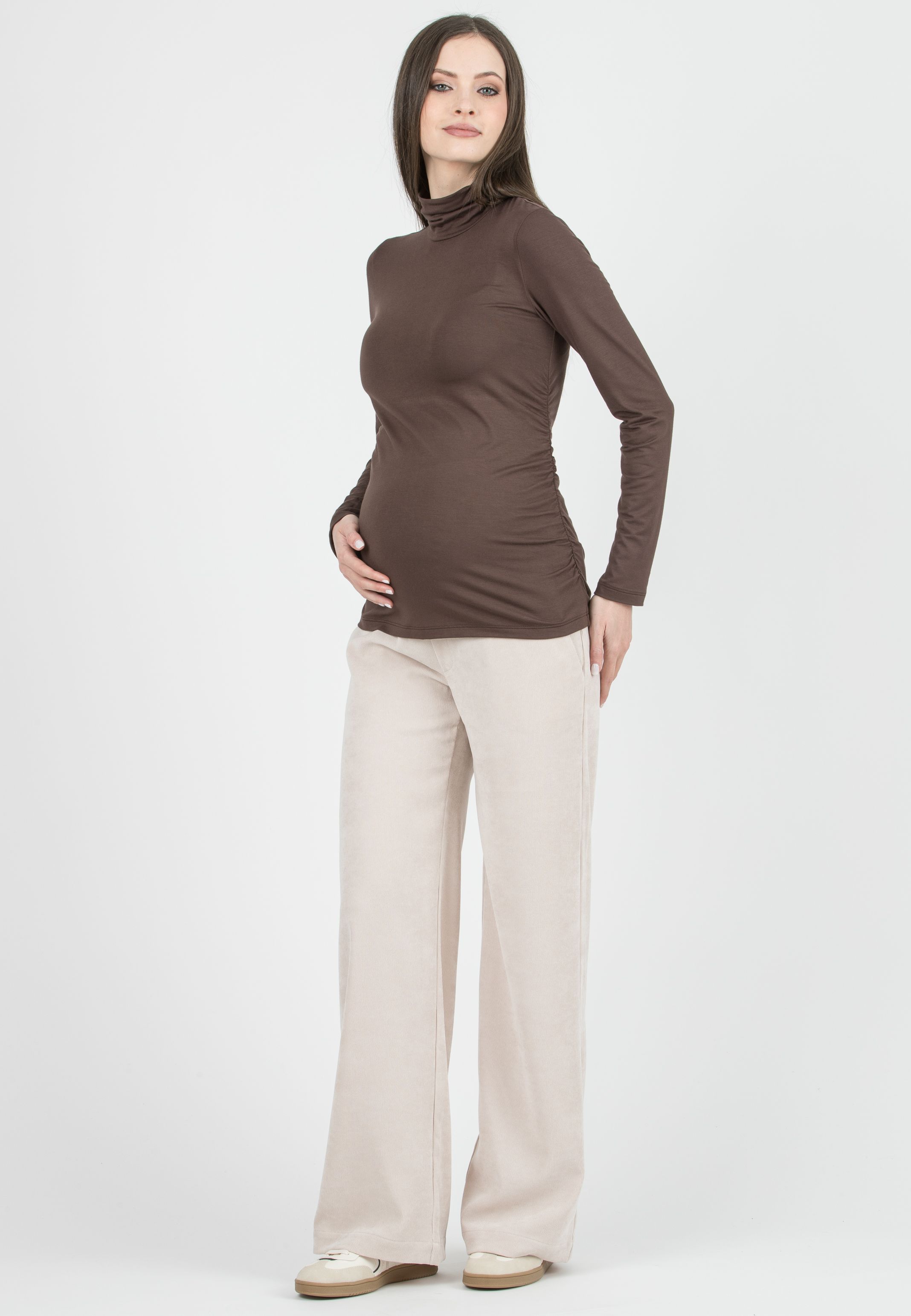 LARA – Maternity Turtleneck Top in Stretch Jersey (Marrone)