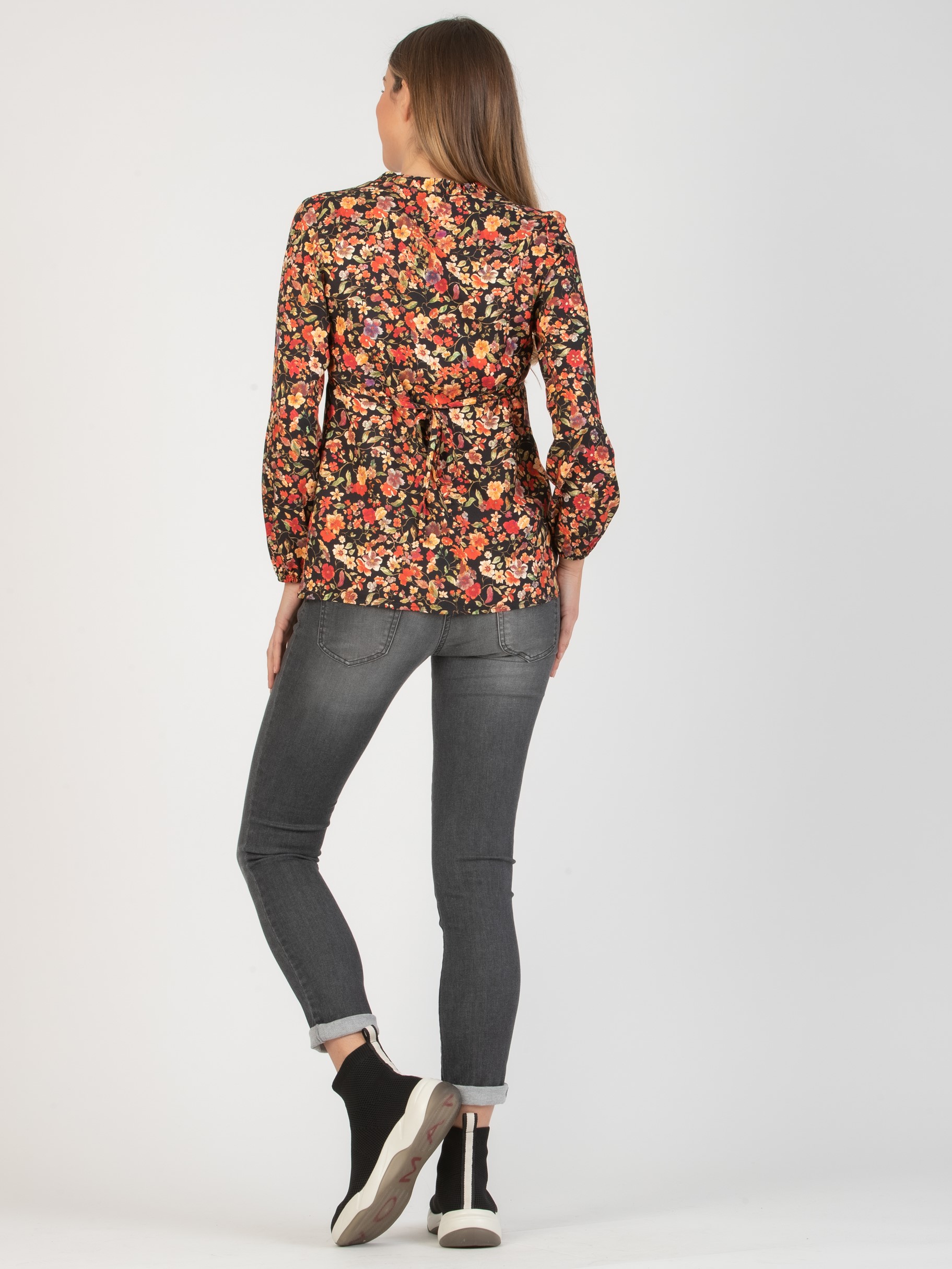 LUCE - Skinny Maternity Jeans in Super-Stretch Denim (Light Grey, XS)
