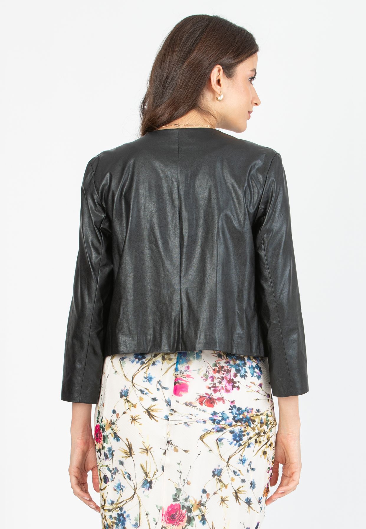 SADIE - Short Jacket in Faux Leather (Nero)