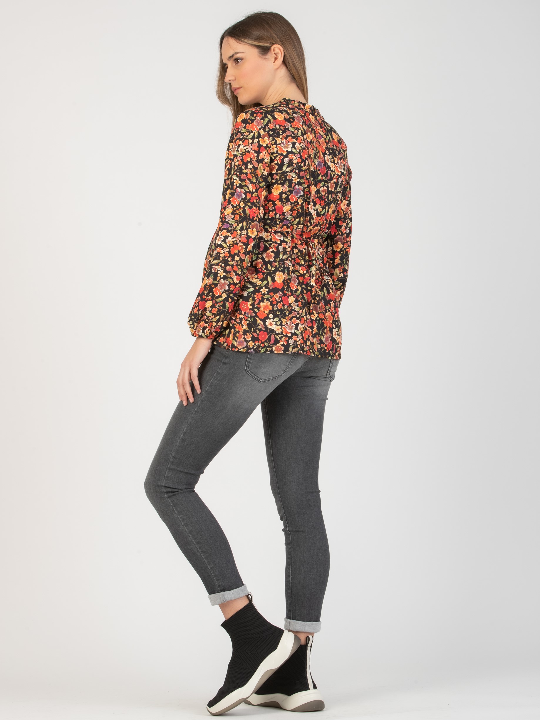 LUCE - Skinny Maternity Jeans in Super-Stretch Denim (Light Grey, XS)