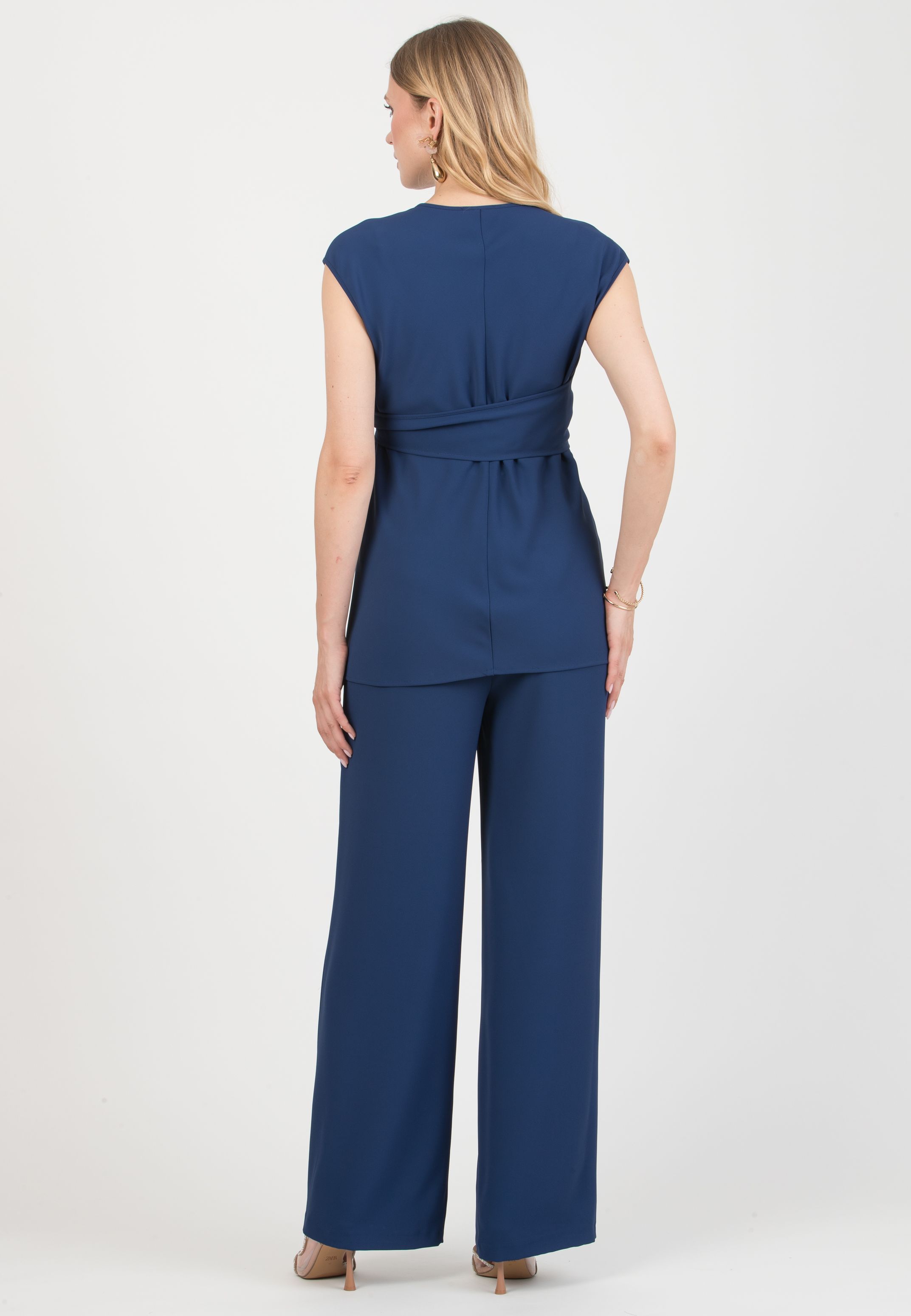 CLARISSA M – Maternity & Nursing Bias-Cut Top in Cady (Blu Tampone)