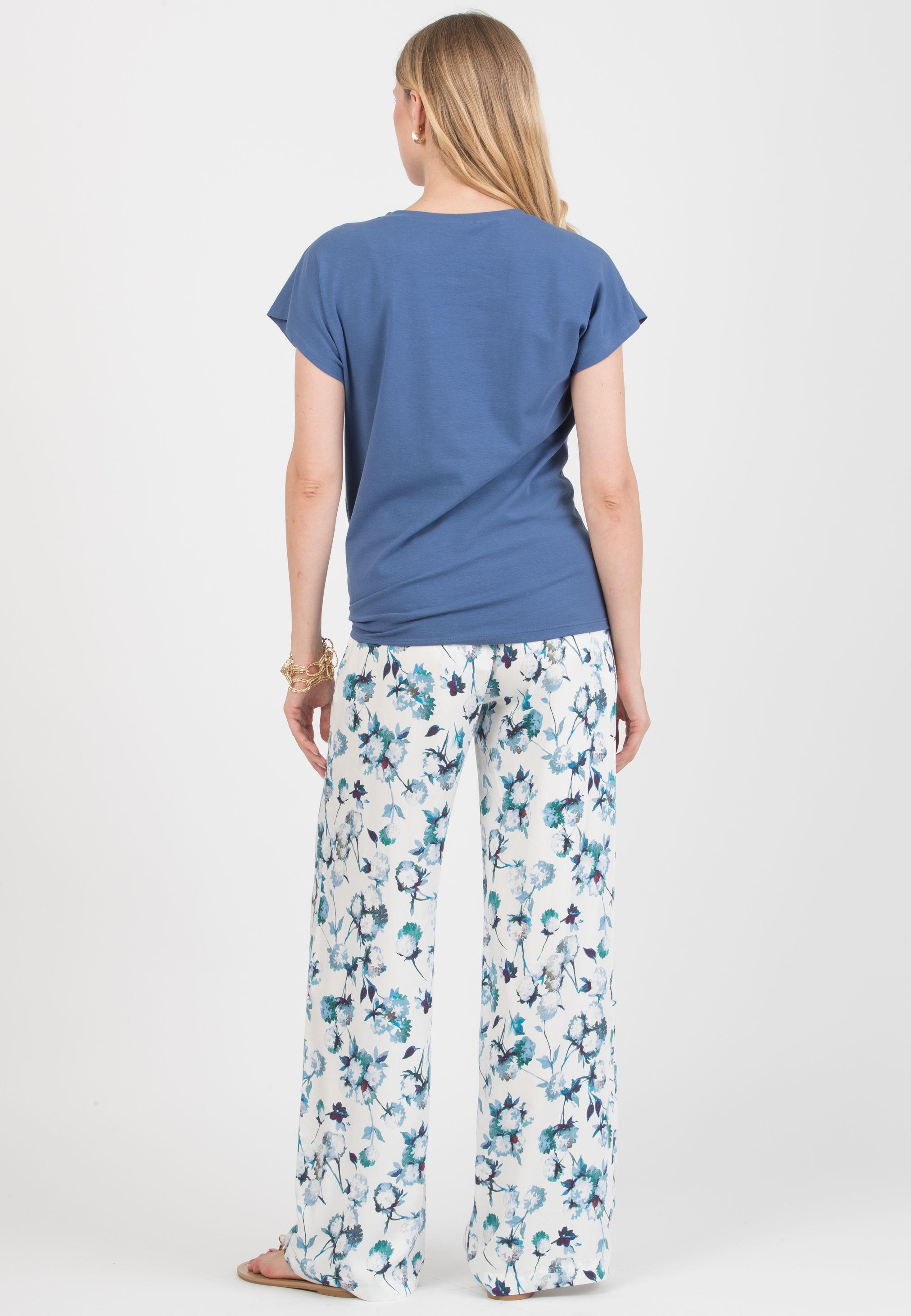 GUENDALINA LG - Maternity Palazzo Trousers in Printed Viscose Satin (Blu)