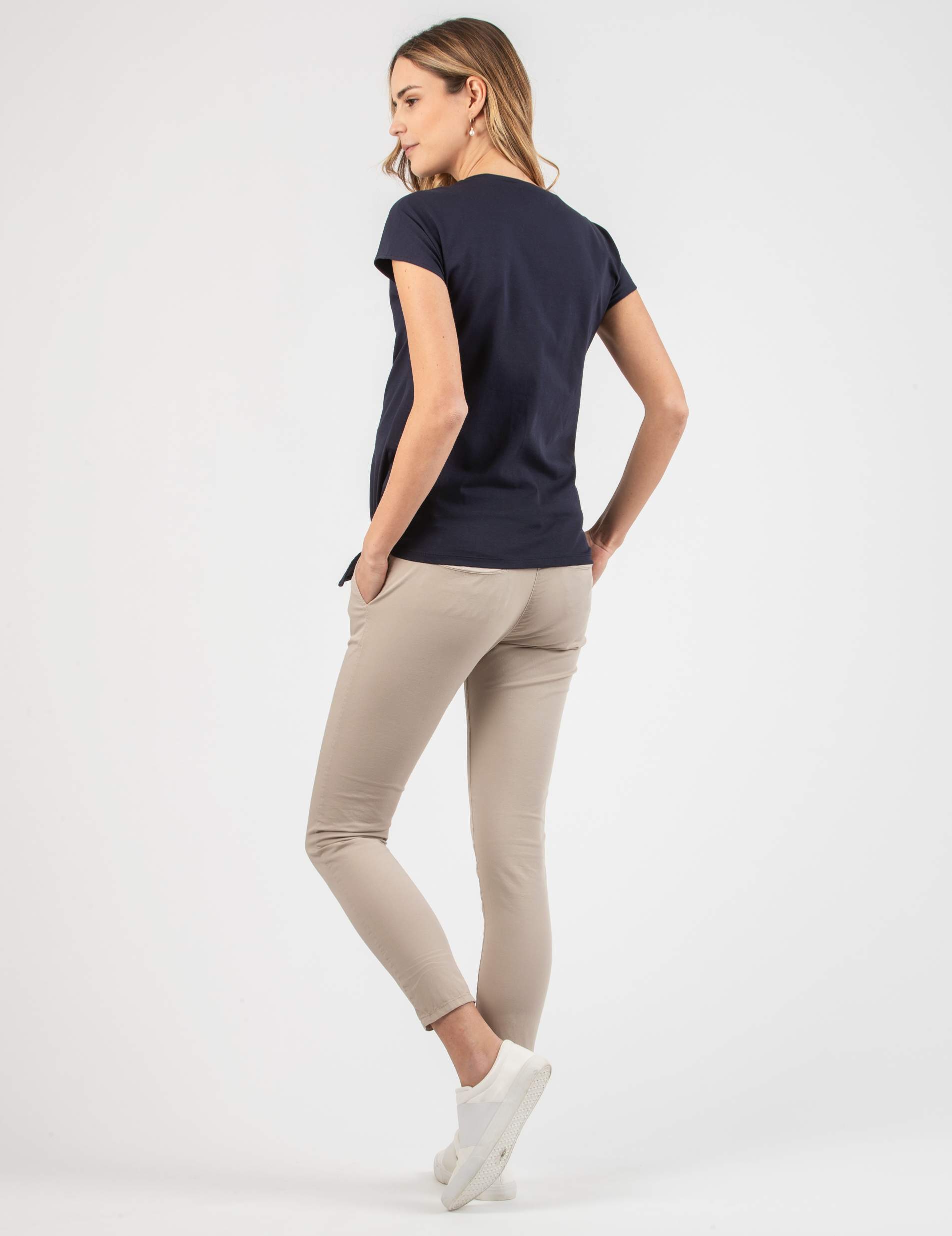URSULA - Maternity T-shirt with Knot on Side (Blue, XS)