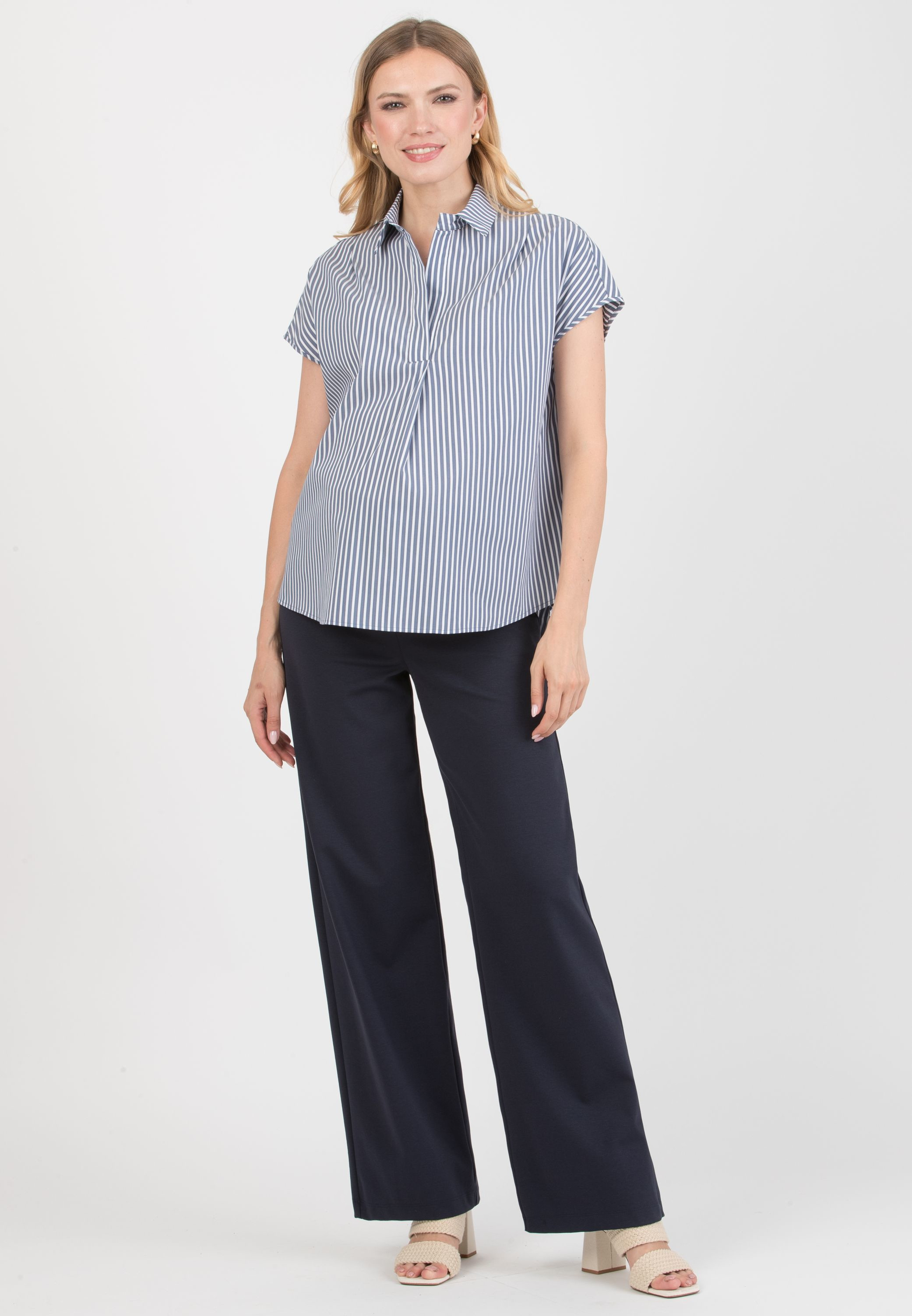 OLIVIA M/M – Oversized Maternity Shirt in Striped Cotton Poplin (Blue, XXS)
