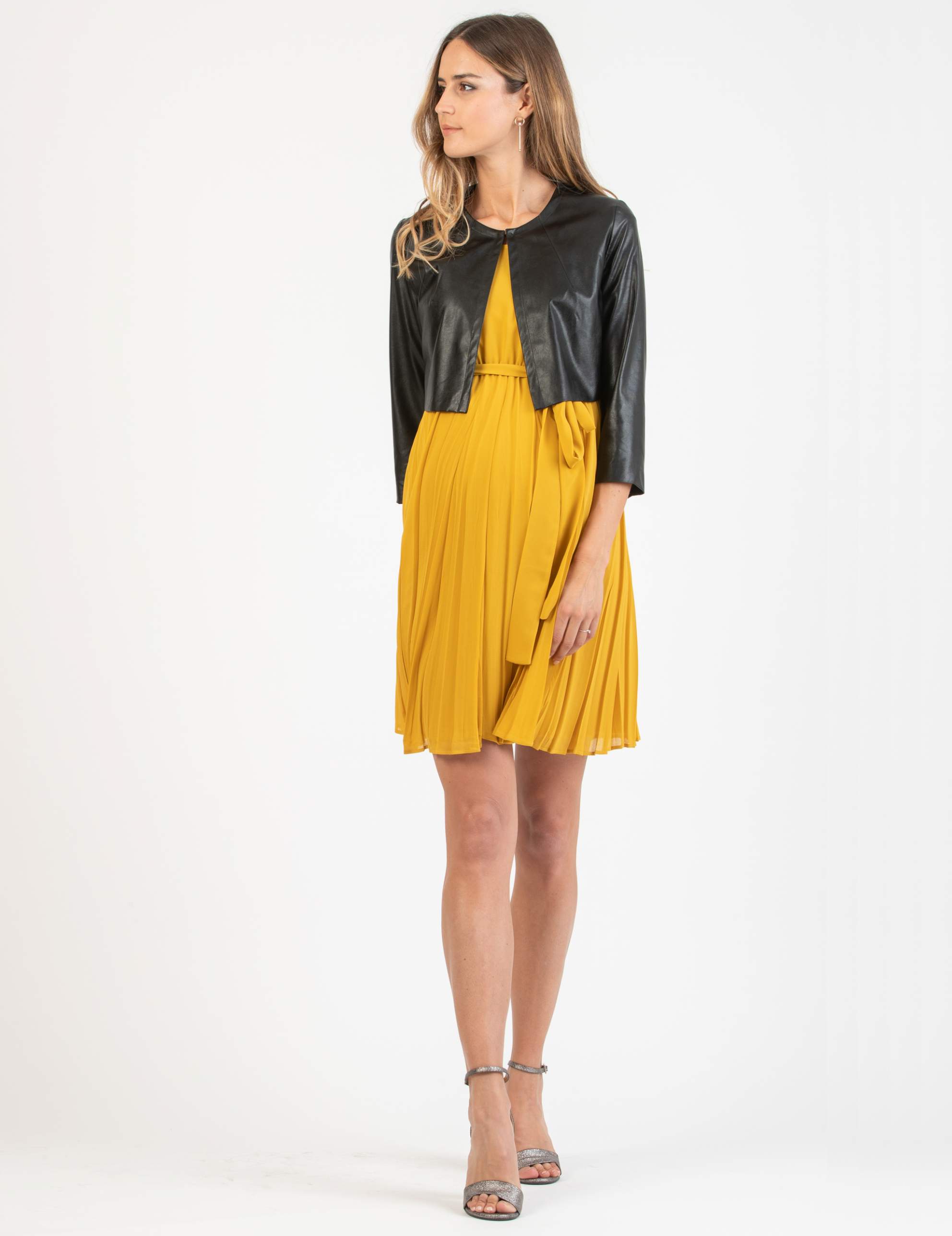 Short Maternity Jacket in Eco-leather (Nero)