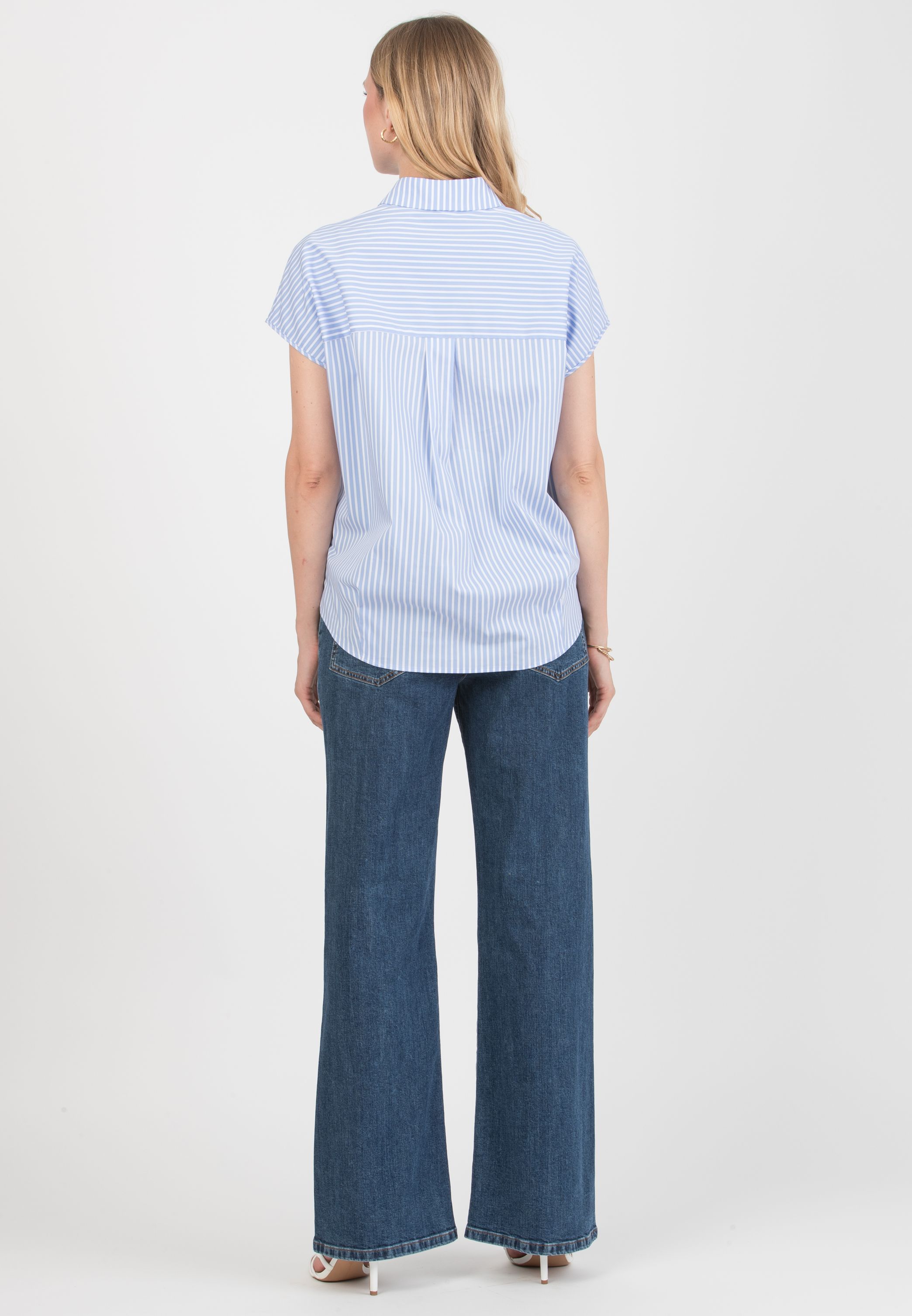 OLIVIA M/M – Oversized Maternity Shirt in Striped Cotton Poplin (Azzurro)