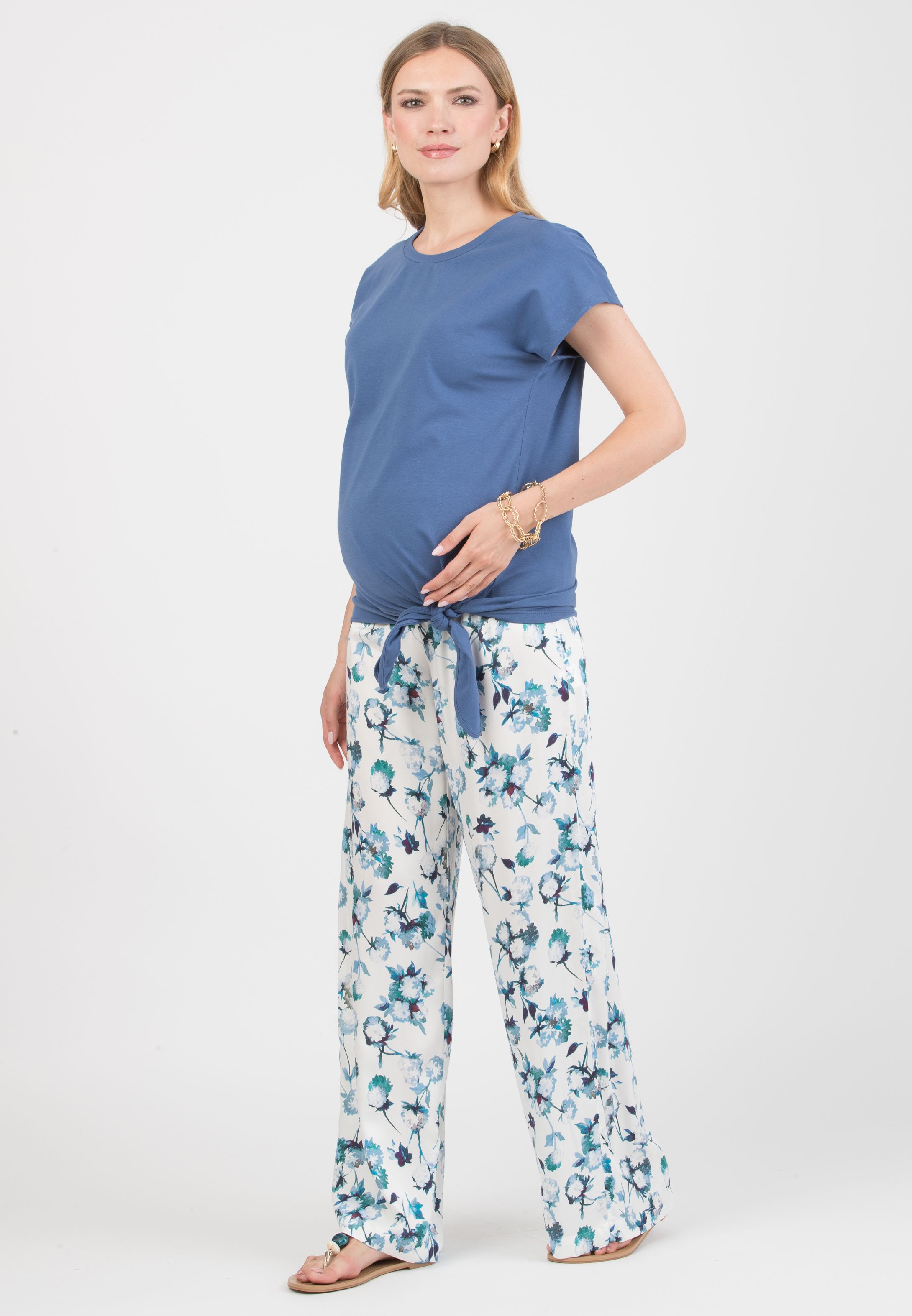 URSULA - Maternity T-shirt with Knot on Side (Denim)
