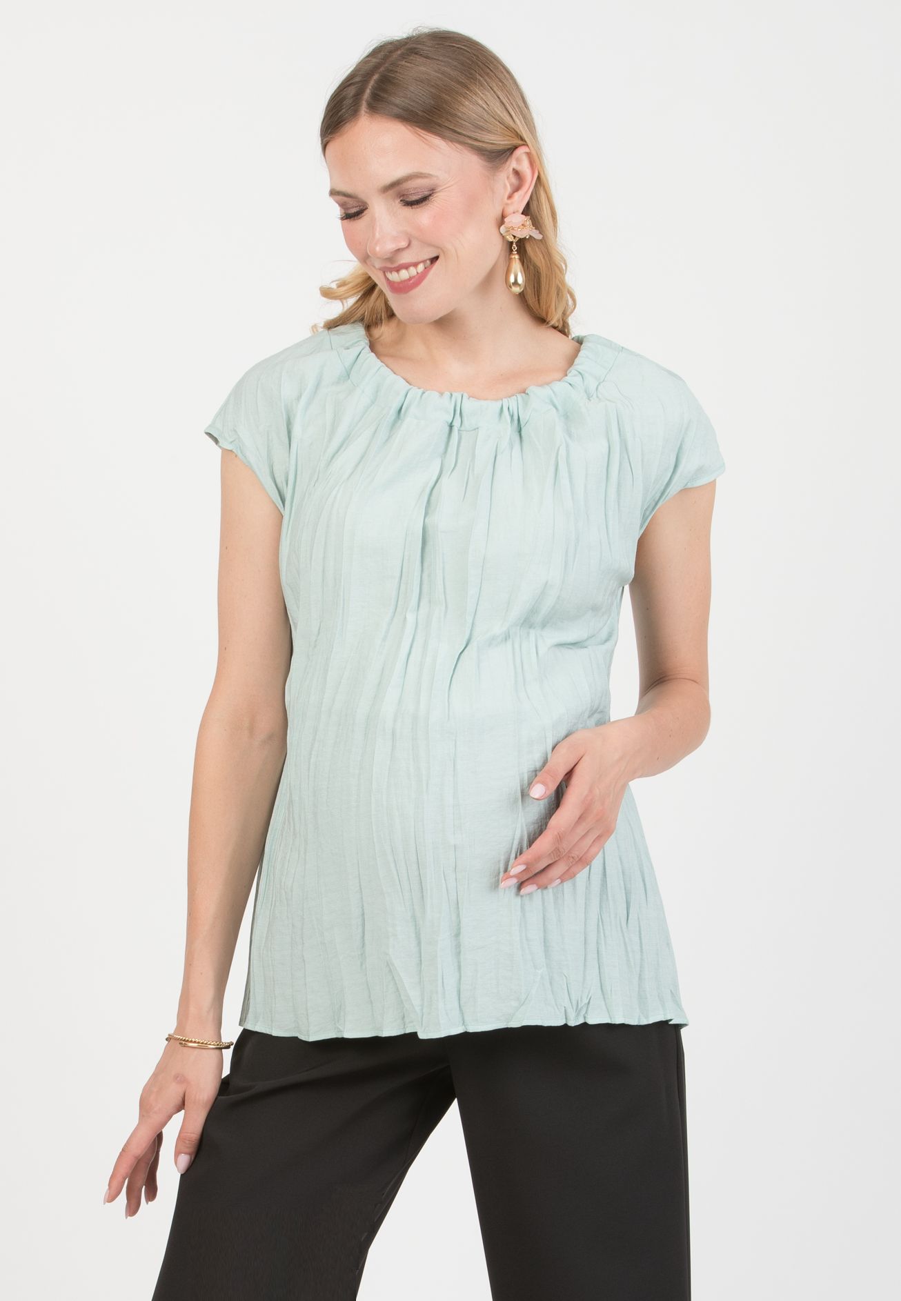 LOLA - Maternity Blouse in Crinkled Viscose (Verde Chiaro)