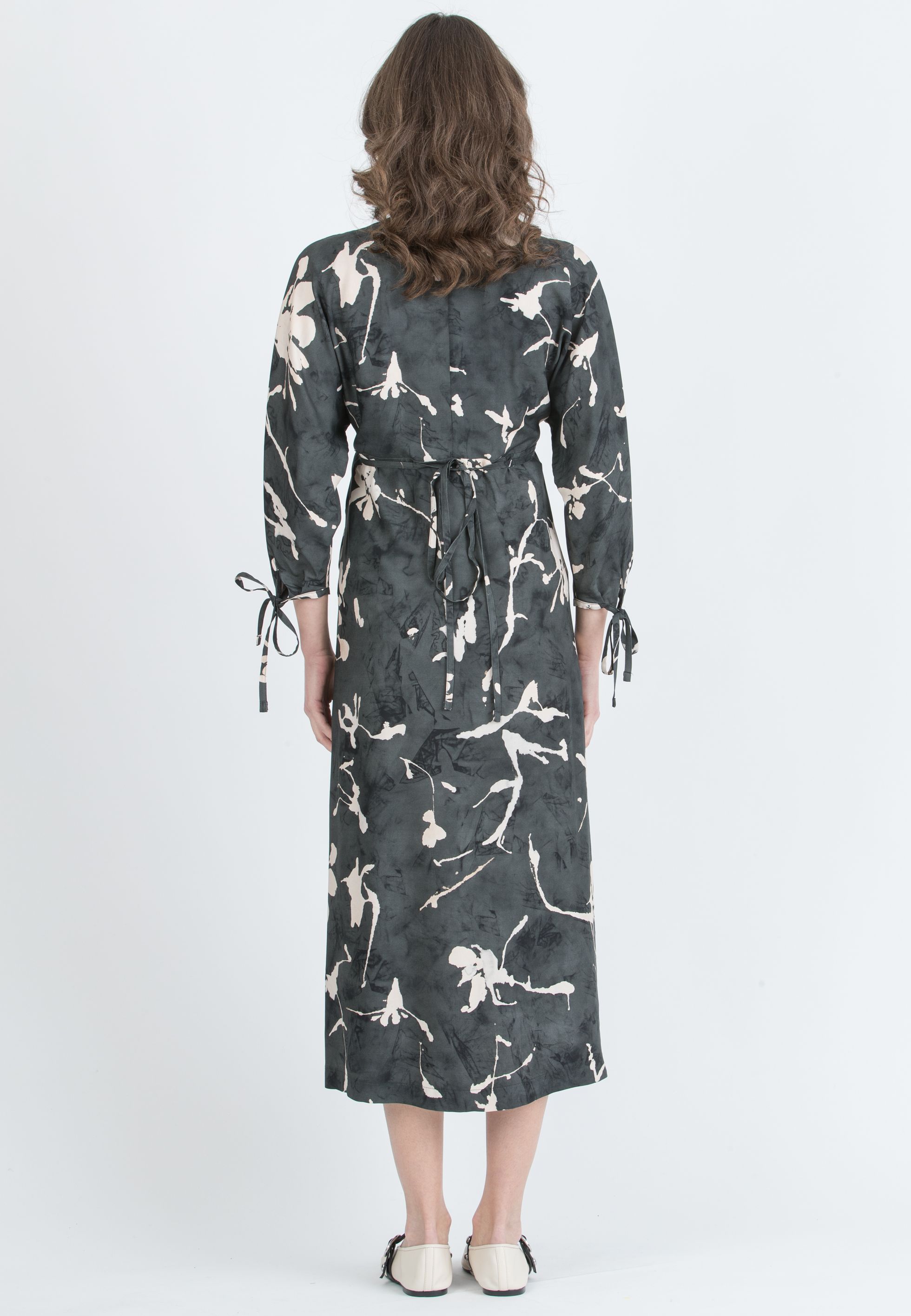 VIOLA – Maternity Kimono Dress in Viscose with Ties (Nero)