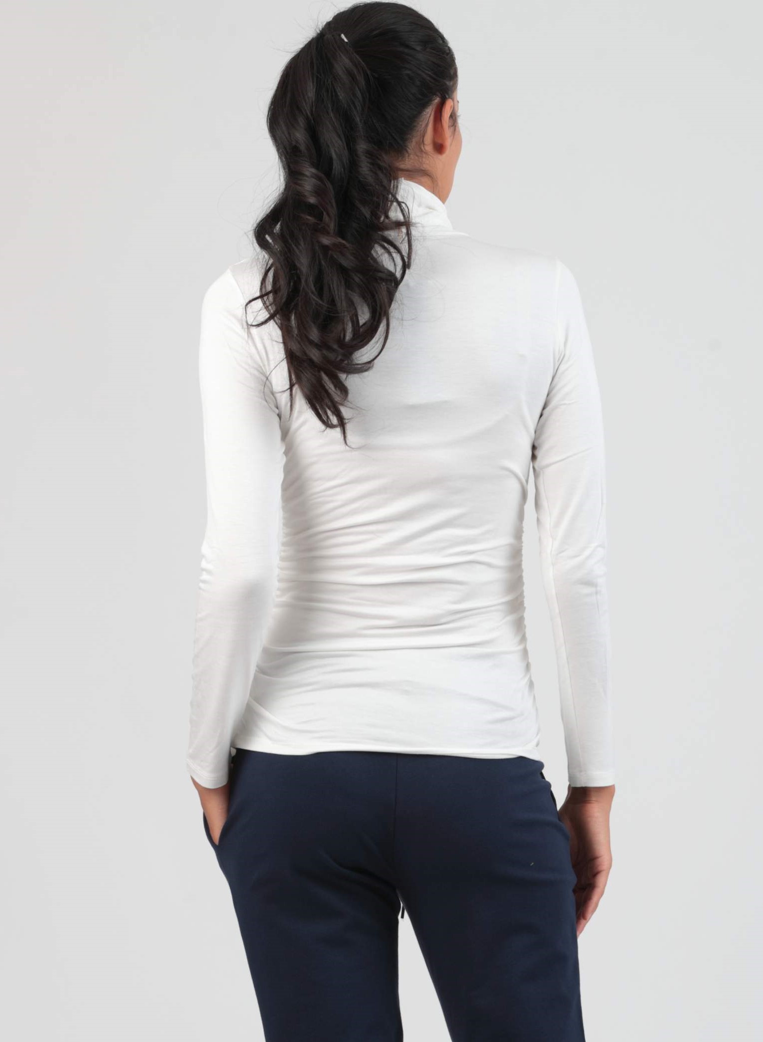 LARA - Long Sleeve Turtleneck Maternity Top with Side Gatherings (Avorio)