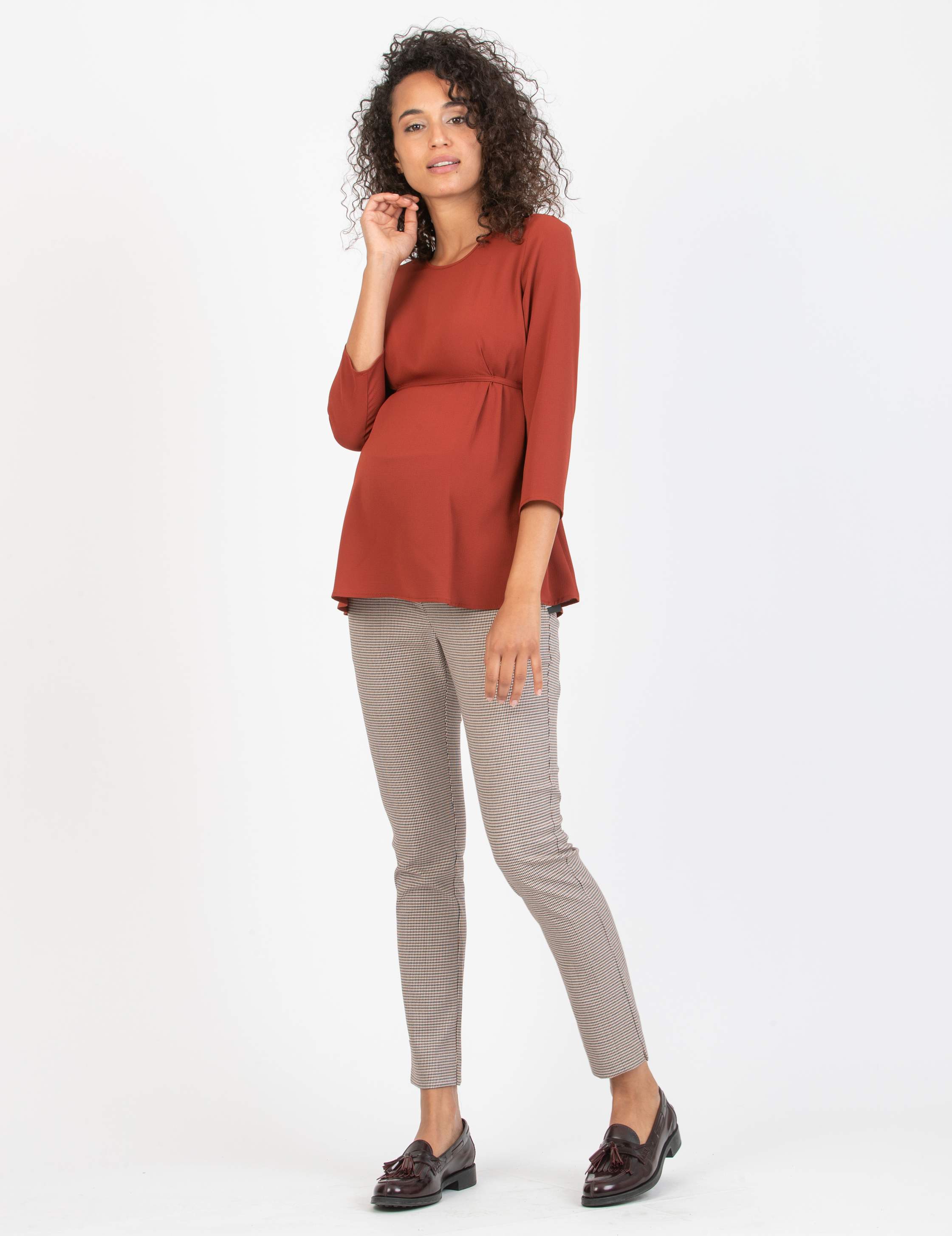 Pantalone Premaman Slim in Jacquard a Quadri con Stampa Pied de Poule (Cammello, XS)