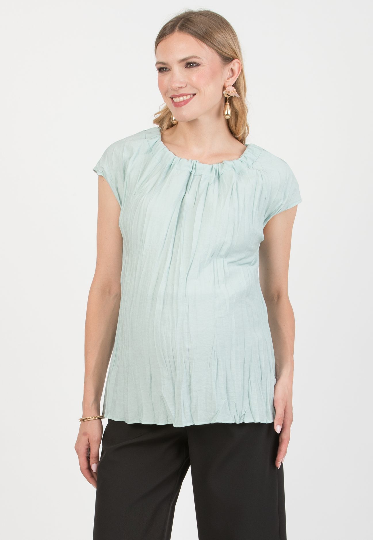 LOLA - Maternity Blouse in Crinkled Viscose (Verde Chiaro)