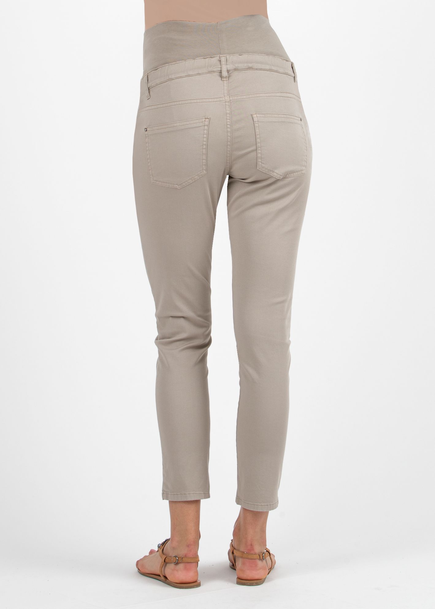Cropped Mom Fit Slim Maternity Trousers in Gabardine (Beige, XS)