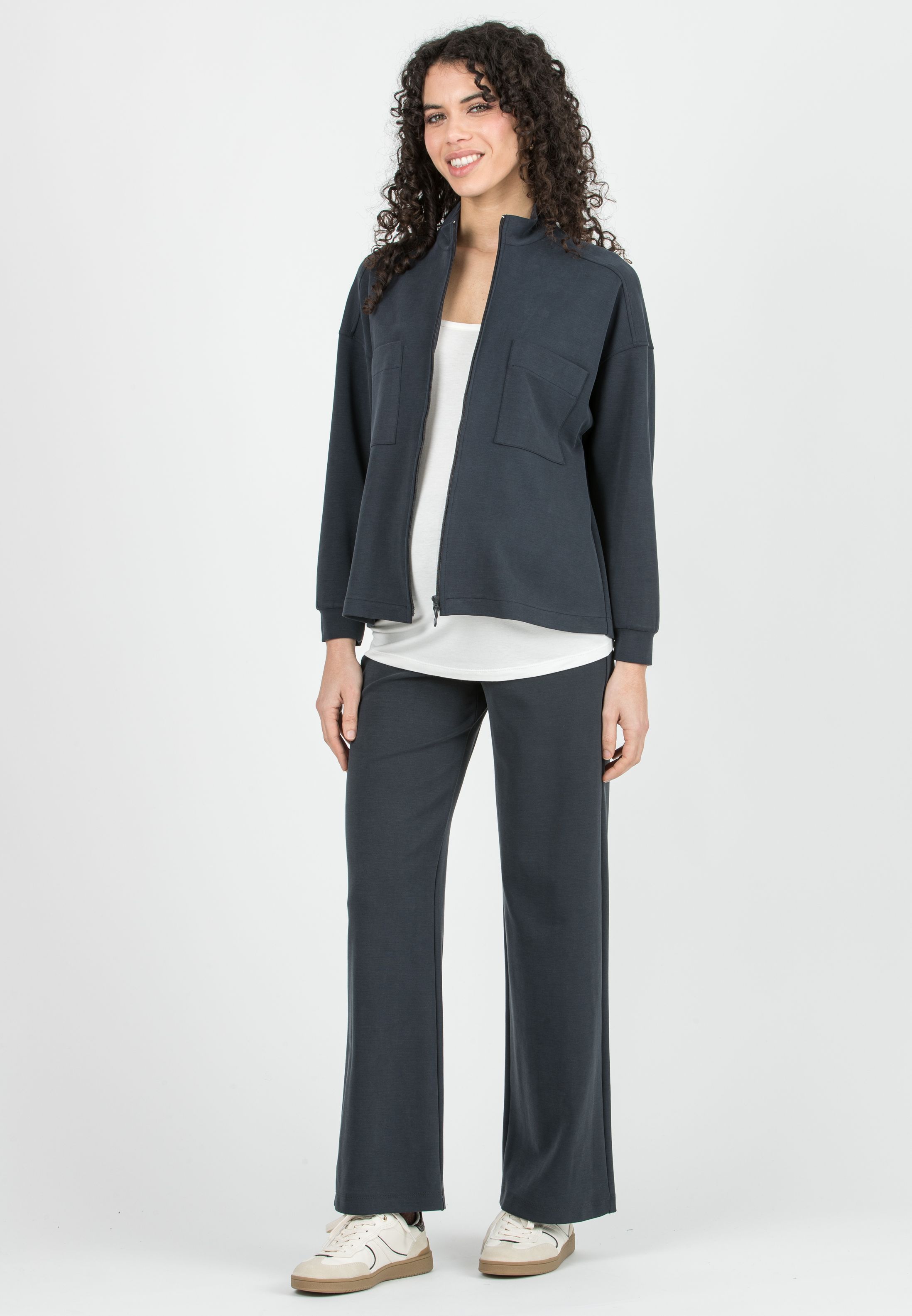 SAM - Maternity & Nursing Modal Top with Zip and Pockets (Blu)