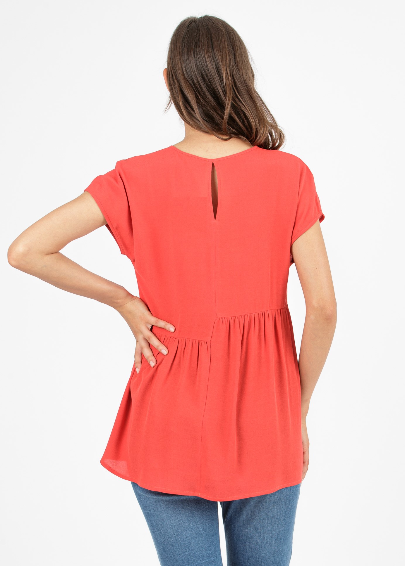 Maternity Blouse in Viscose Cady with Asymmetric Gatherings (Coral, XS)