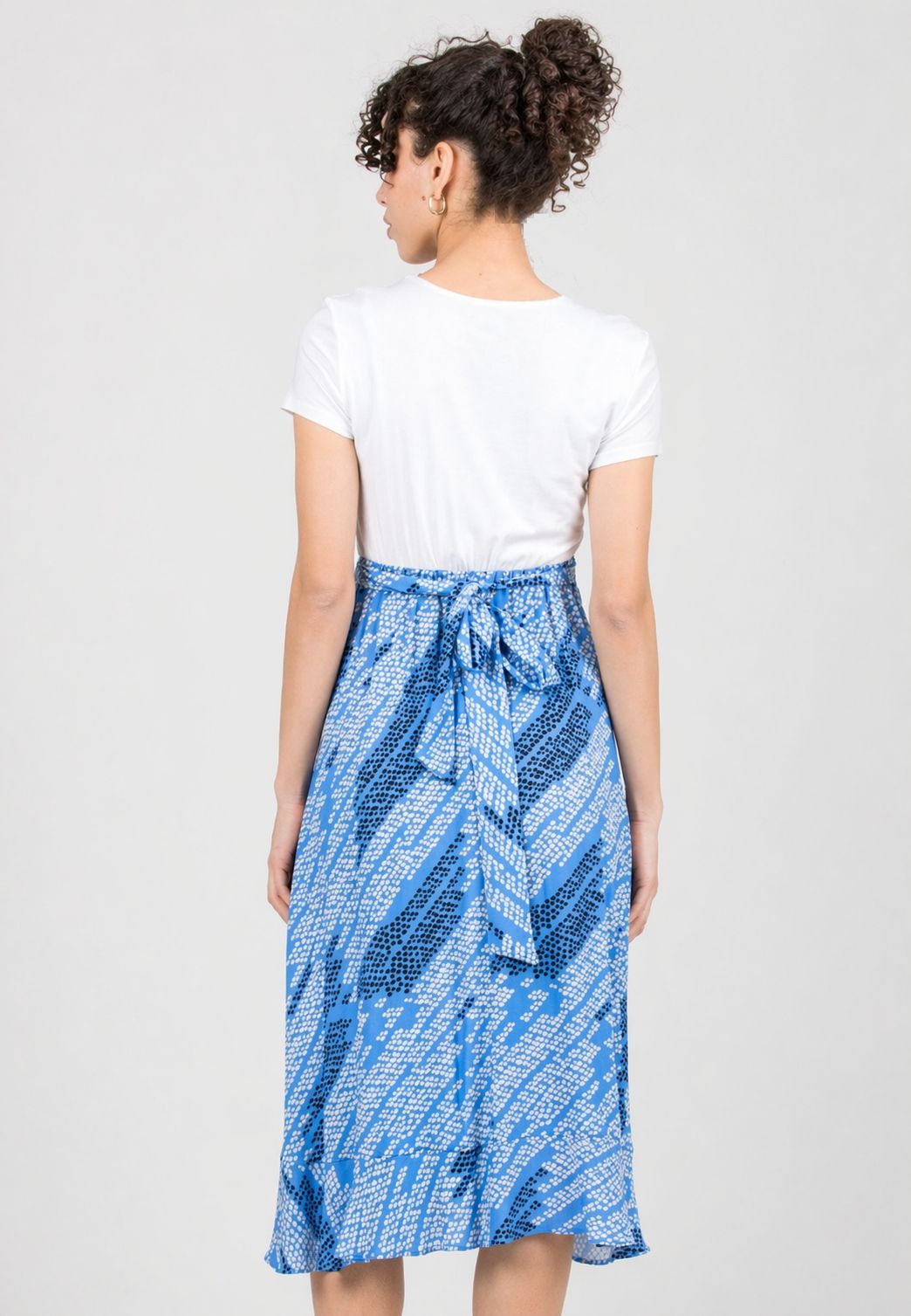 MARTA - Maternity & Nursing Dress with Crossed Bodice and Printed Skirt (China Blue, XS)