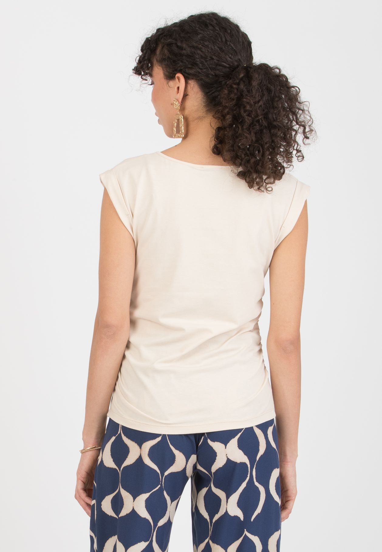 PARIS - Maternity Cotton Top with Knot Detail and Side Ruching (Naturale)