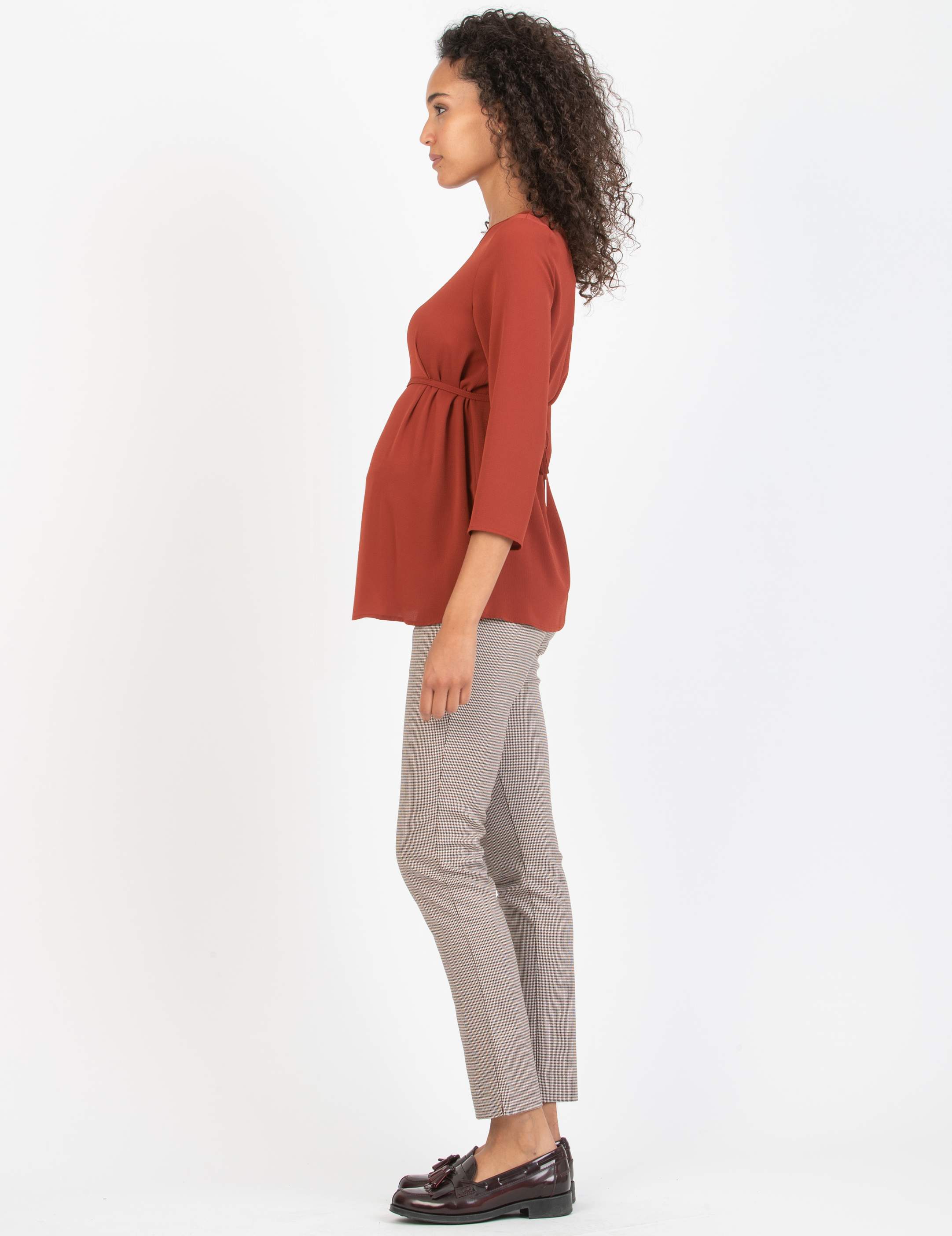 Pantalone Premaman Slim in Jacquard a Quadri con Stampa Pied de Poule (Cammello, XS)