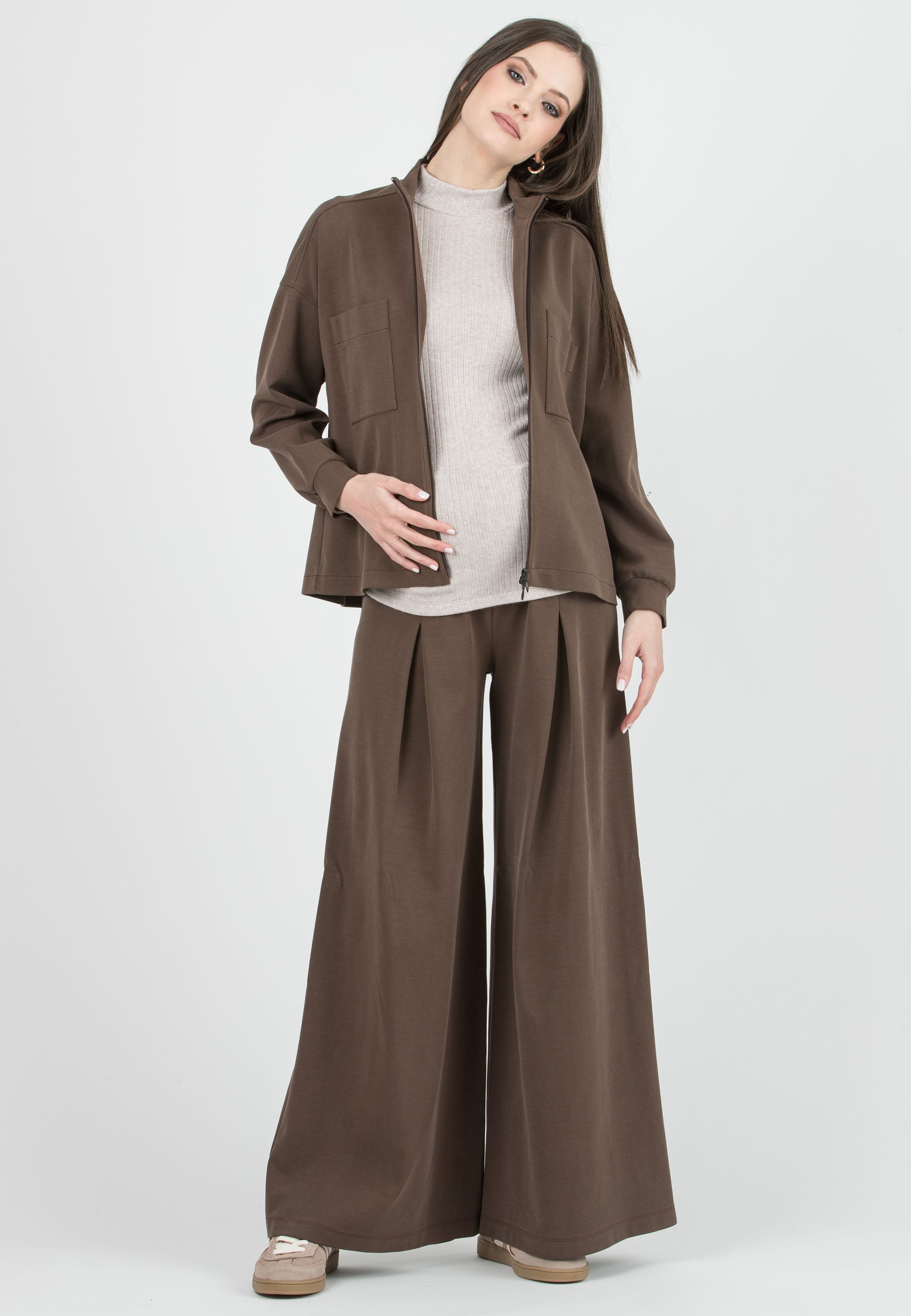 JAMIE - Maternity Modal Trousers with Box Pleats (Nocciola)