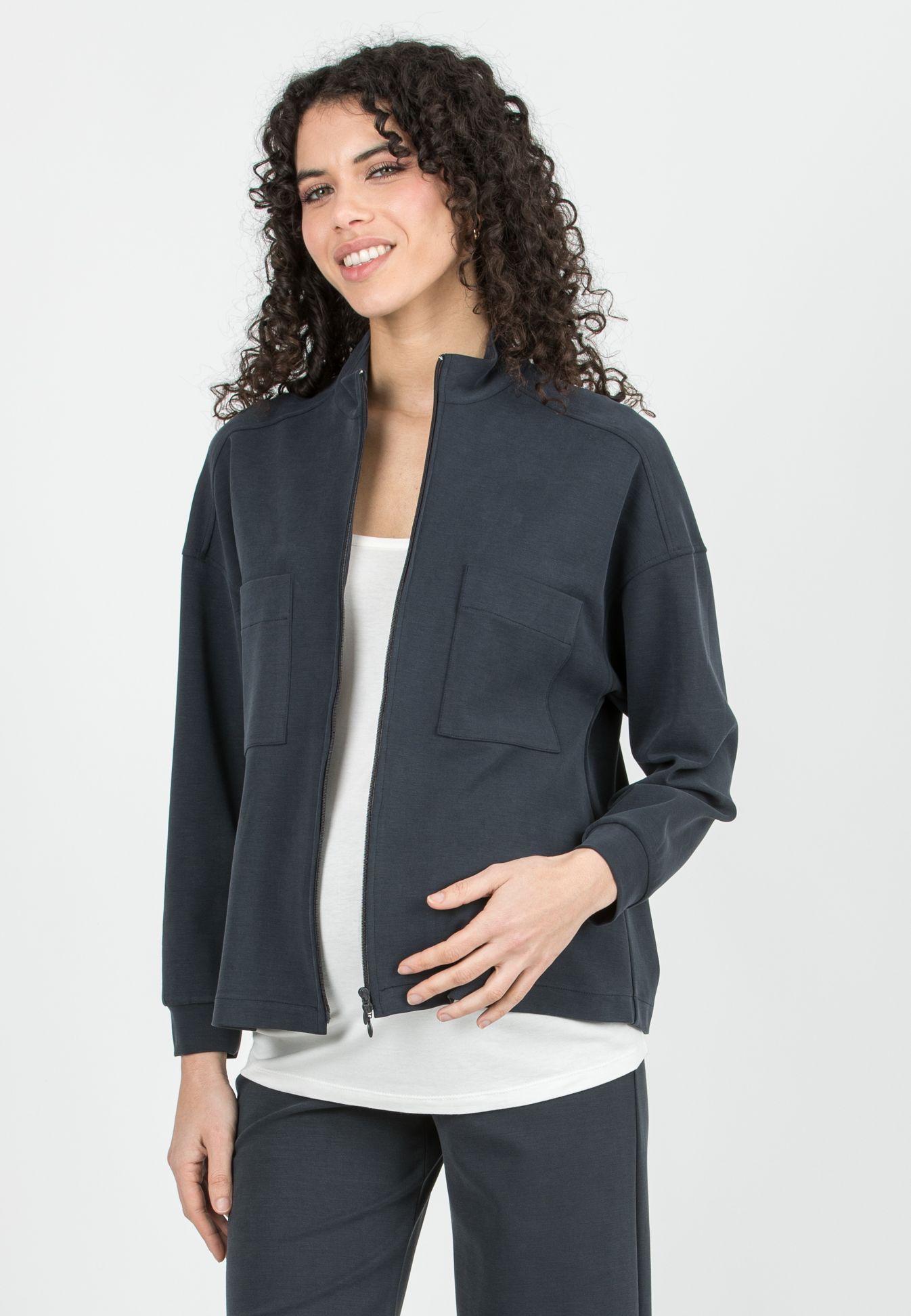 SAM - Maternity & Nursing Modal Top with Zip and Pockets (Blu)