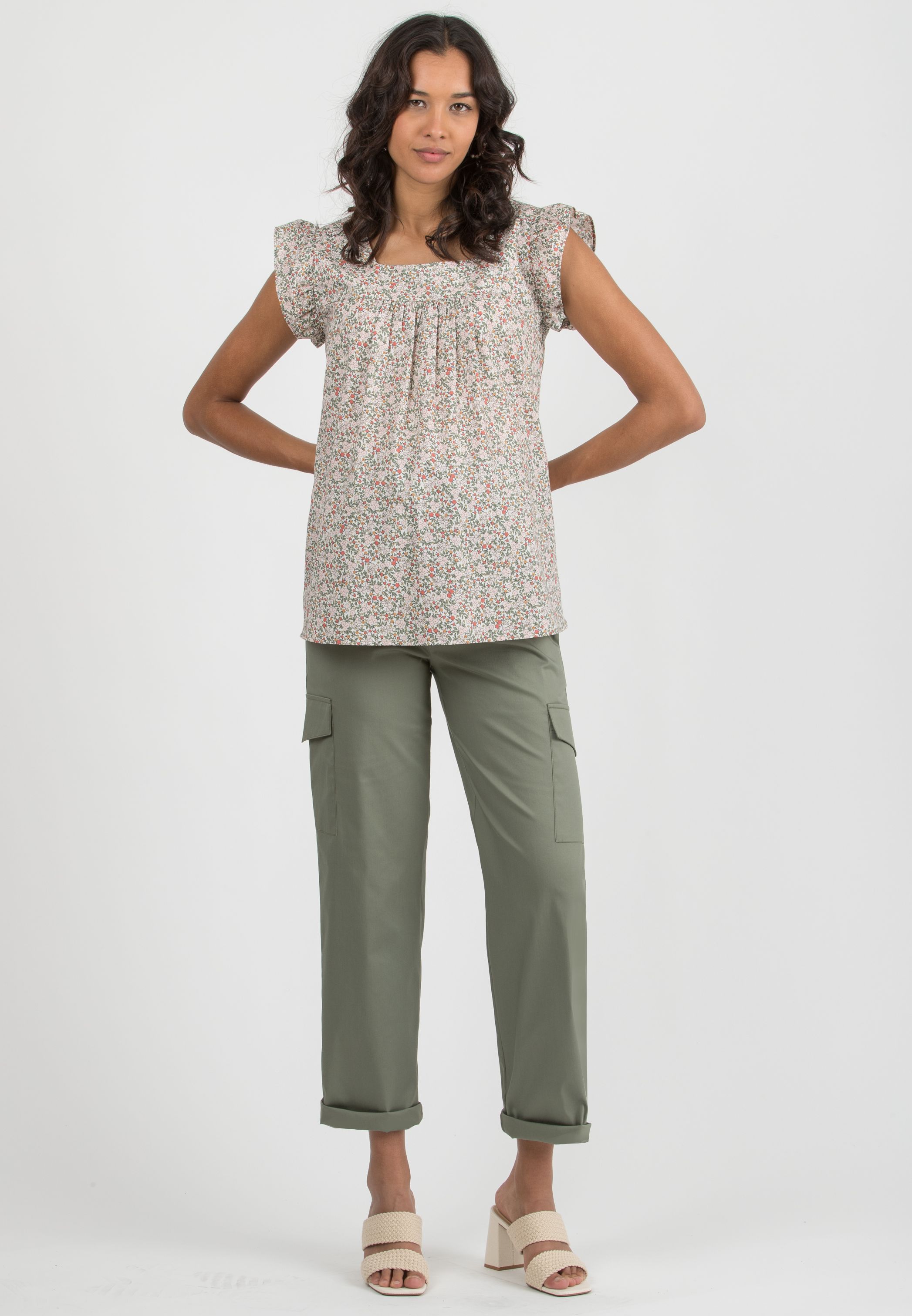 PALOMA - Maternity Cargo Trousers in Cotton (Sage Green, XS)