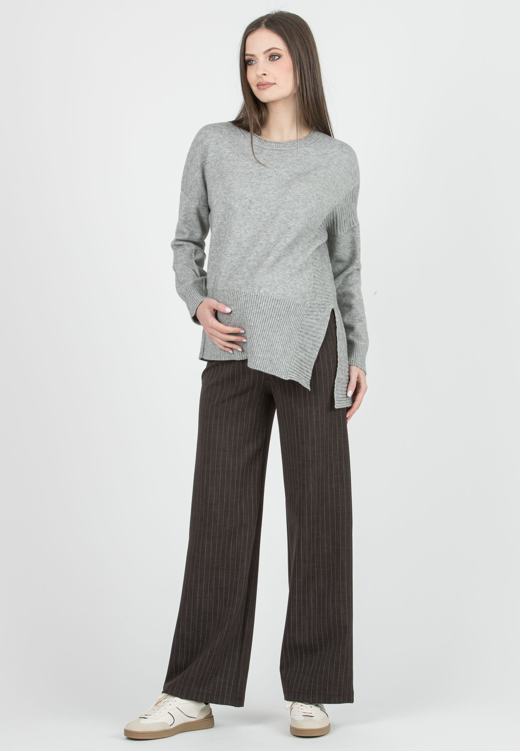 BRANDY - Maternity Wool Blend Sweater with Asymmetric Hem (Grigio Chiaro)